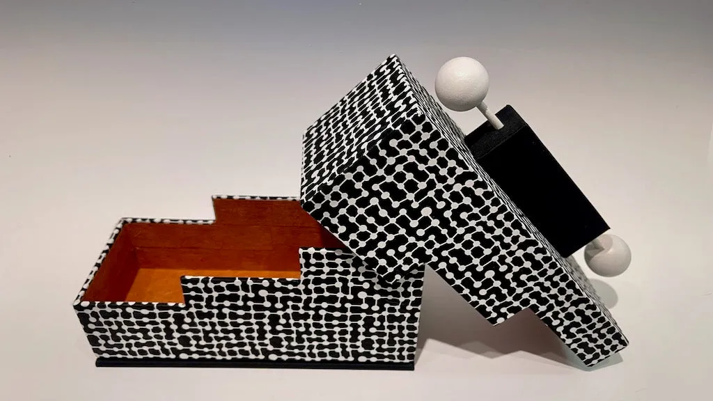 3 STEP BLACK AND WHITE HANDMADE BOX JS121