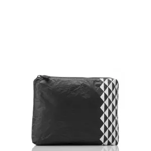 Aloha Small Kona Pouch in White/Black