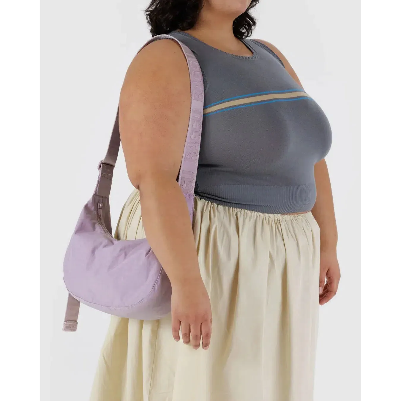 Baggu - Medium Nylon Crescent bag - Dusty Pink