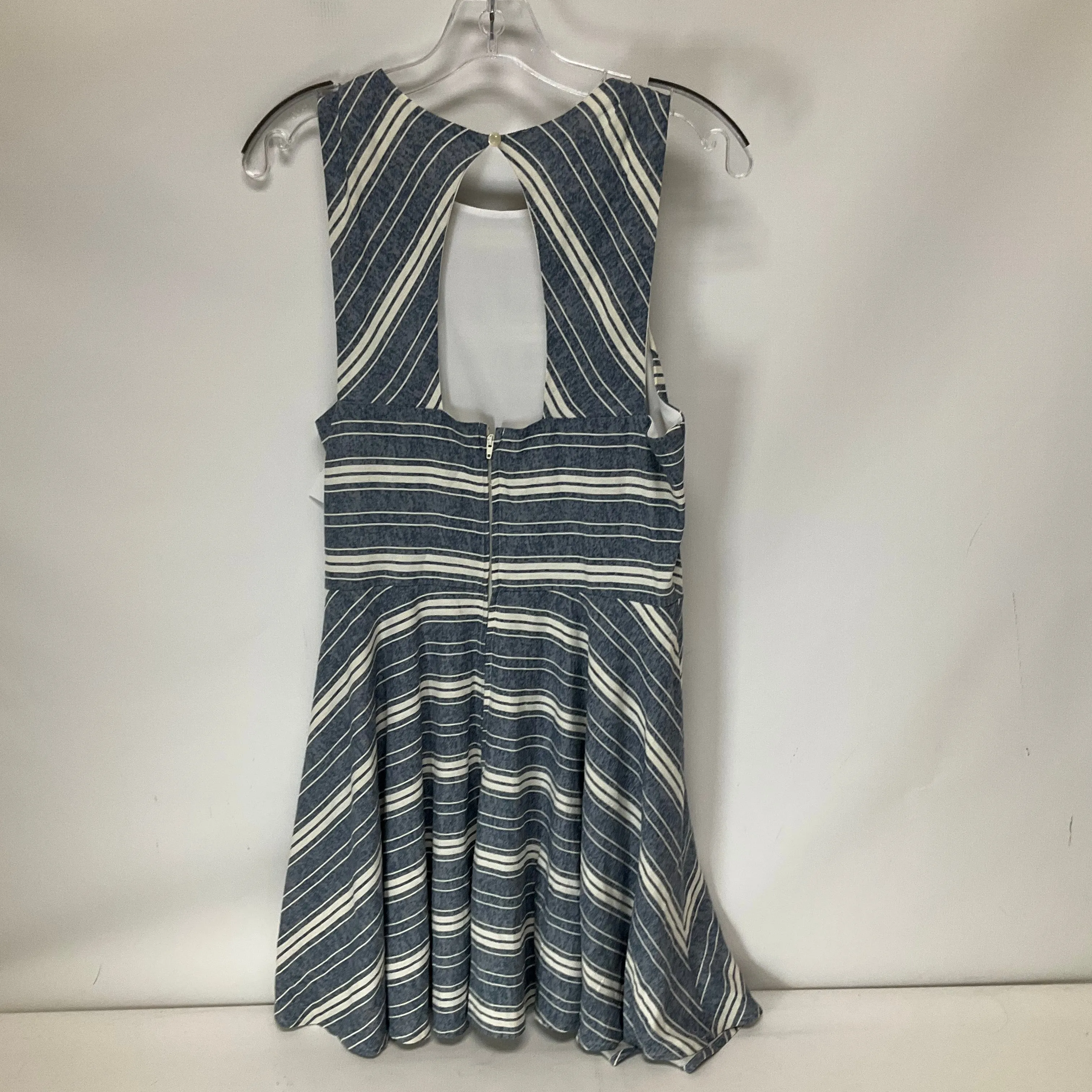 Blue & Cream Dress Casual Short Altard State, Size L