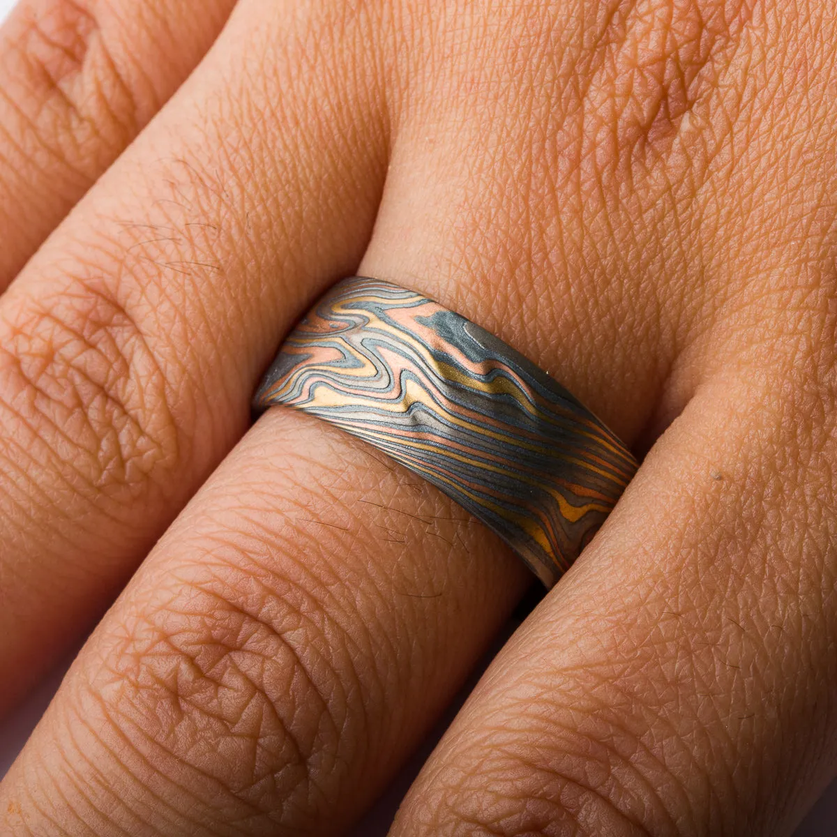 Bold Wide Firestorm Palette Twist Ring