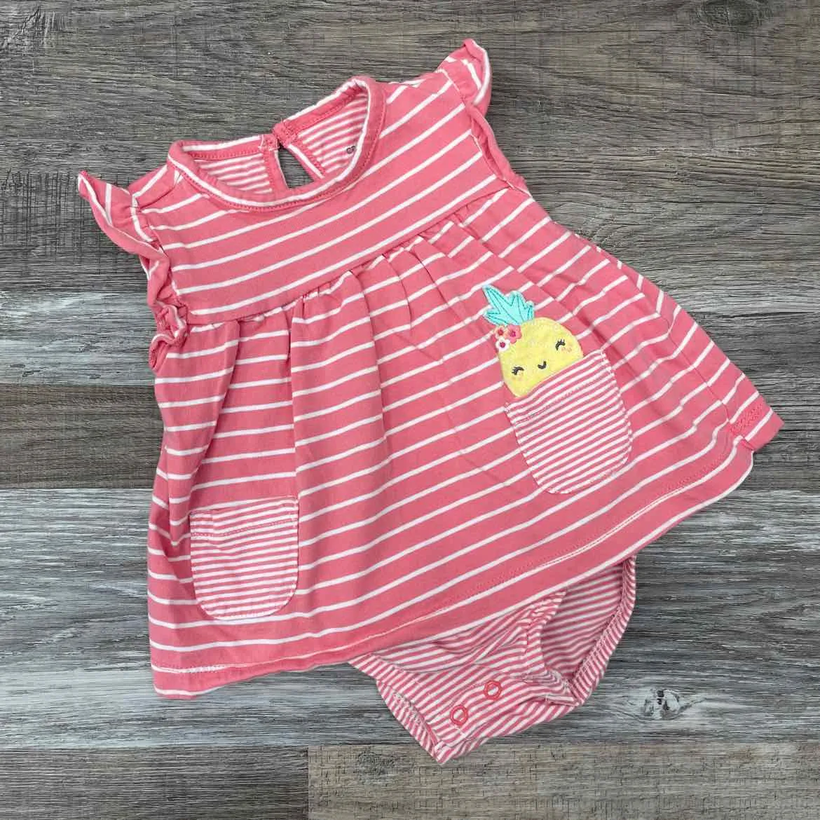 Carter's ONESIE casual