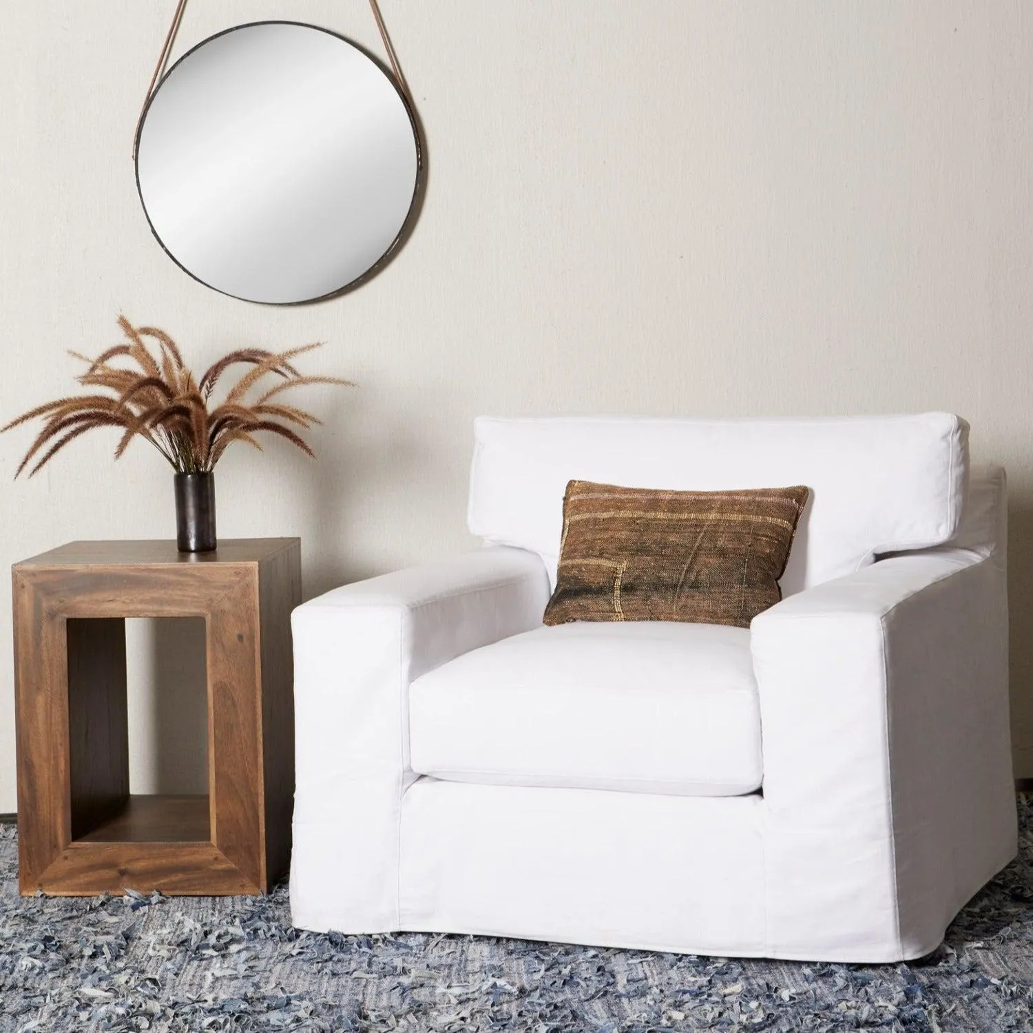 Cisco Home Loft Chair