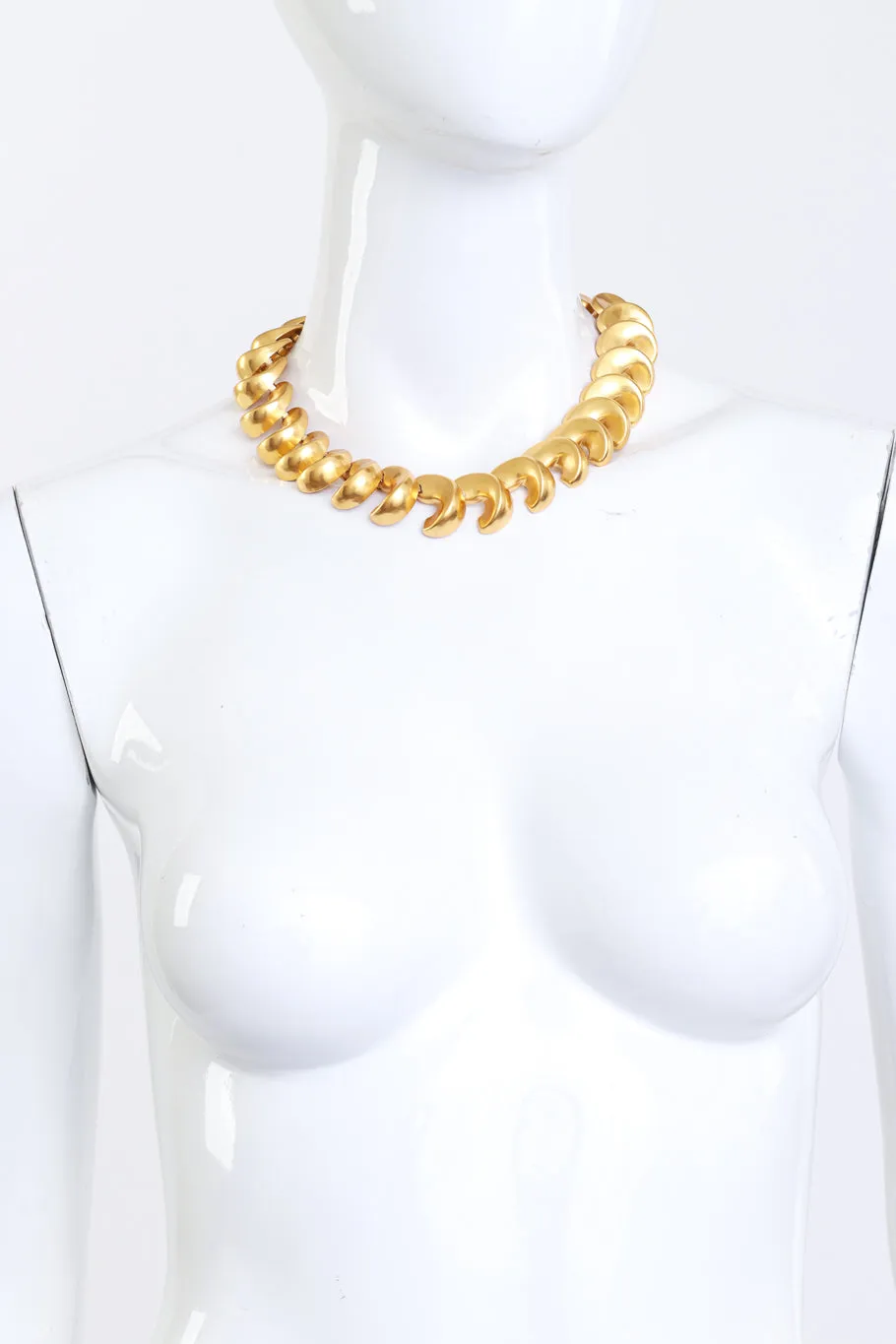 Claw Link Collar Necklace