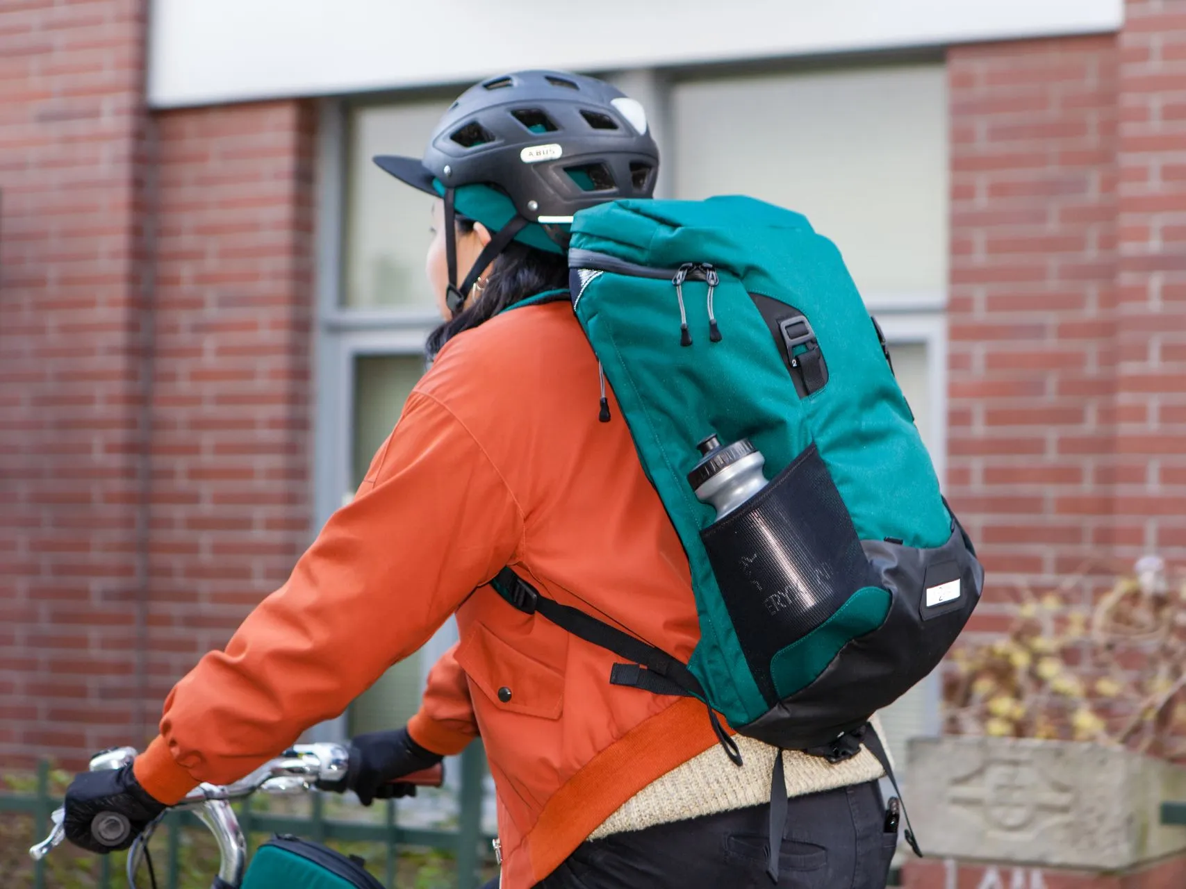 Commute Backpack (26 L)