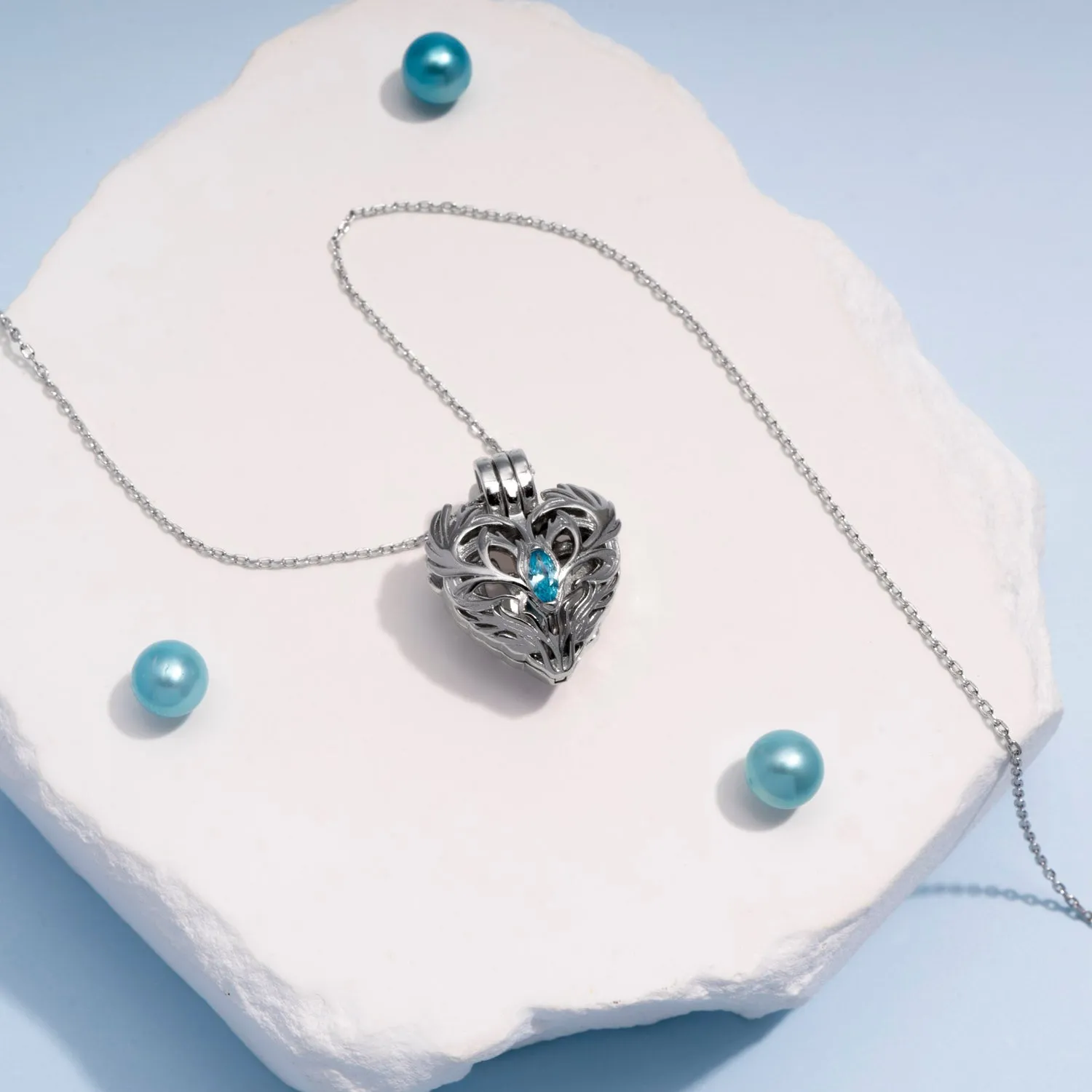 COSMIC PLAY HEART PEARL CAGE
