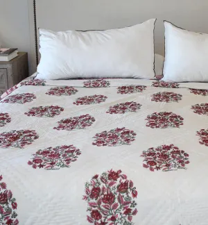 Cotton Quilt With Bold Motifs
