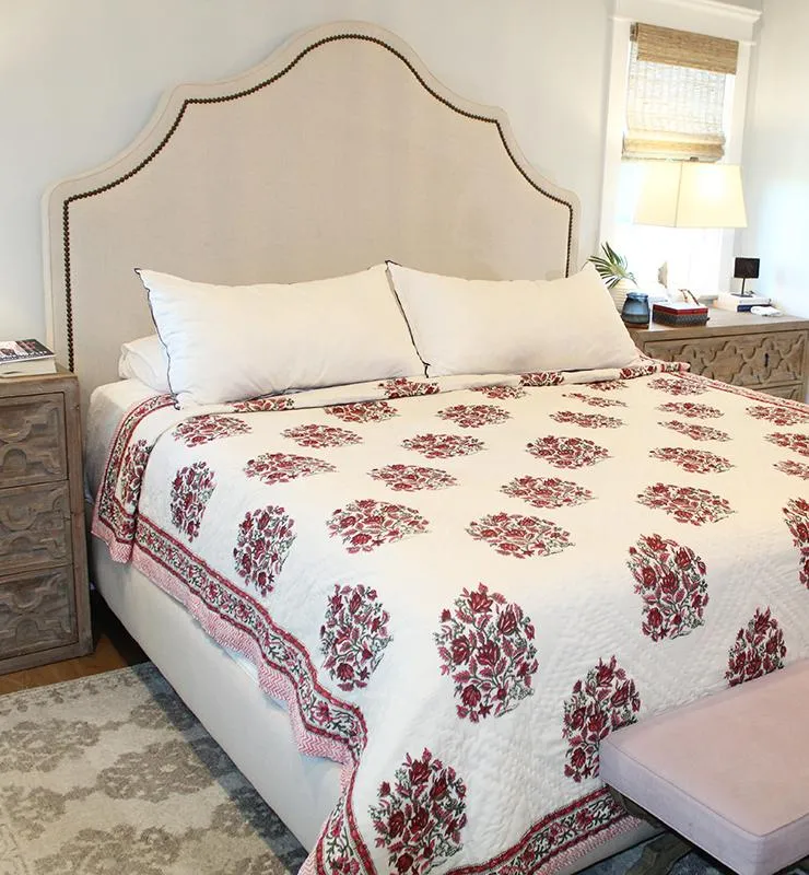 Cotton Quilt With Bold Motifs