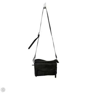 Crossbody By Clothes Mentor, Size: Medium