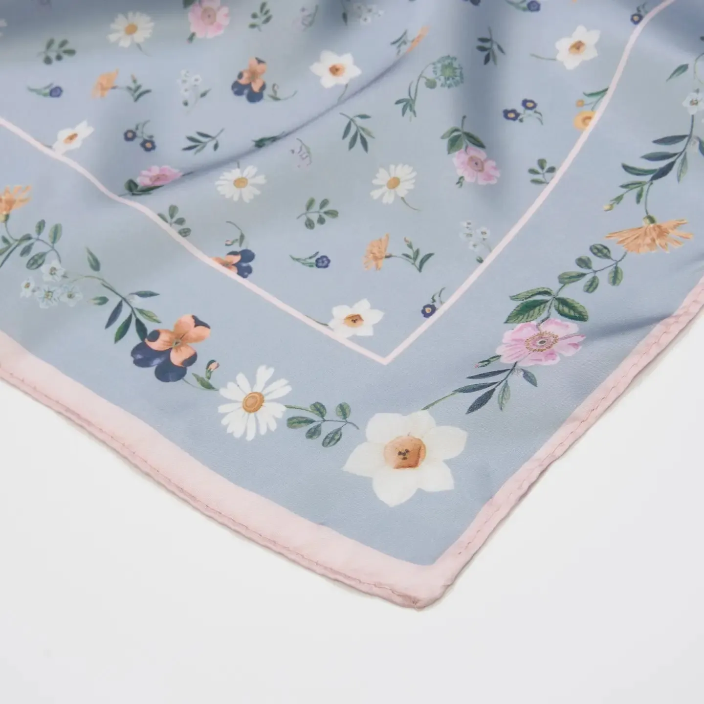 ditsy sprigs silky scarf