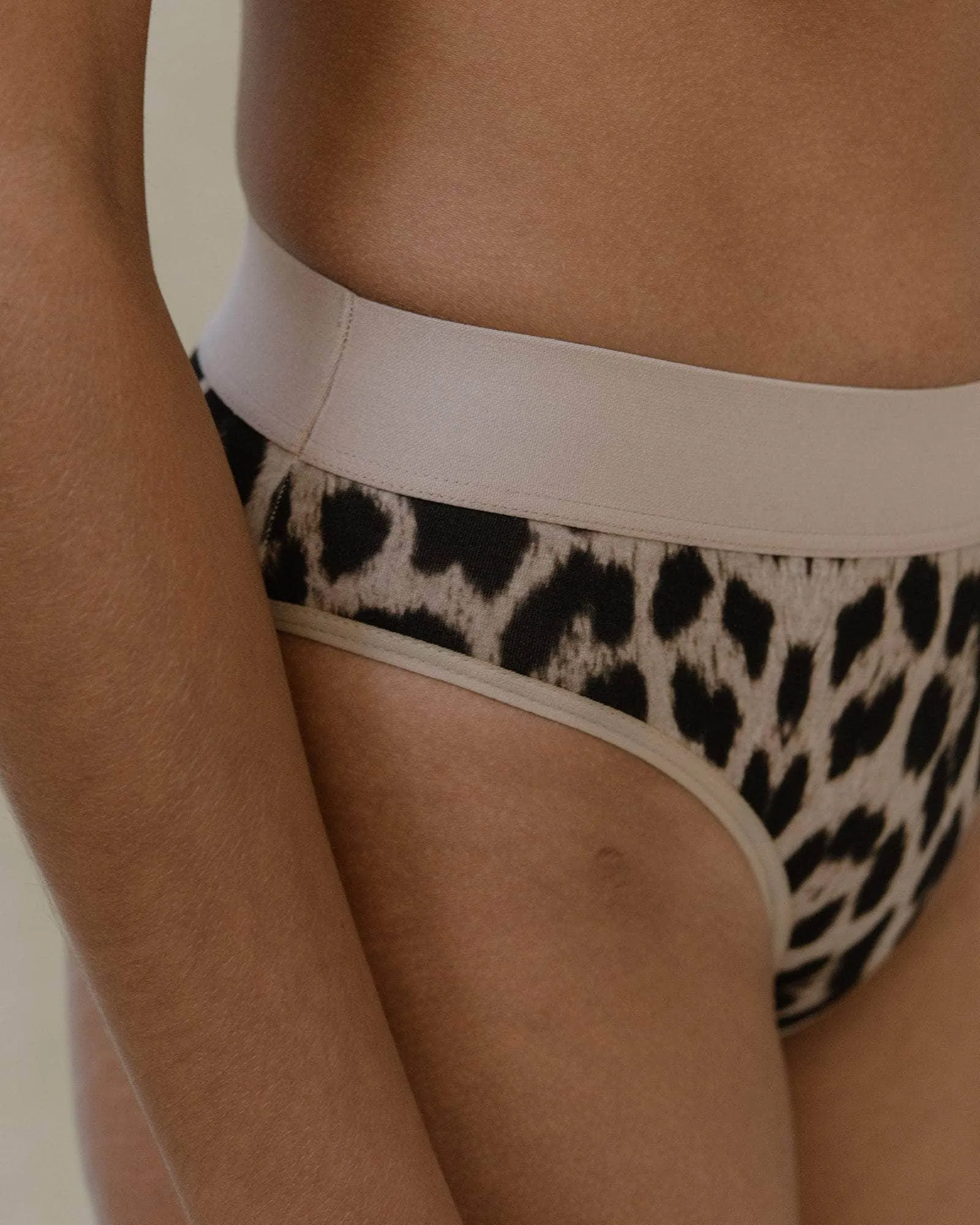 Elastic bell pants
