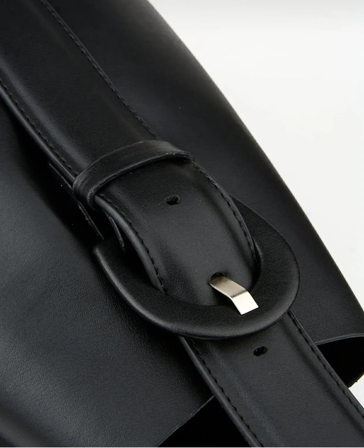 Ella Siyah Shoulder Bag