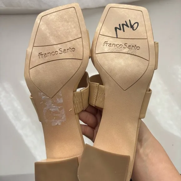 Franco Sarto Kirsi Block Heel Sandal Sz 9M