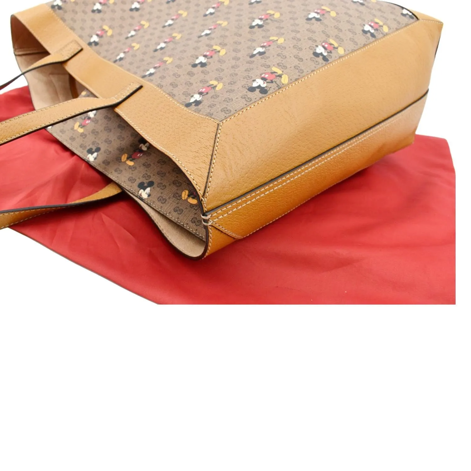 GUCCI Disney x Medium GG Supreme Tote Bag Beige 547947