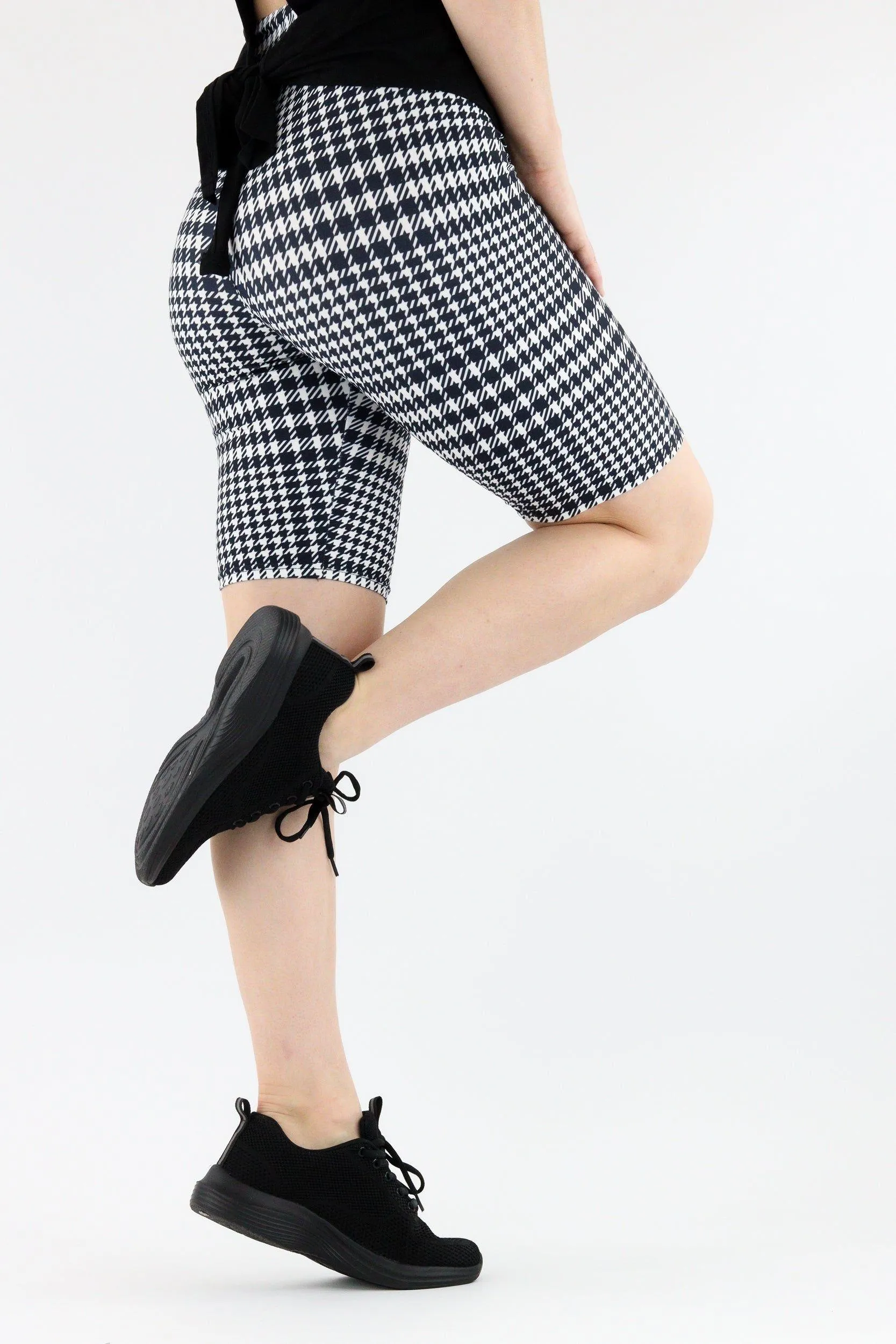 Houndstooth - Casual Long Shorts
