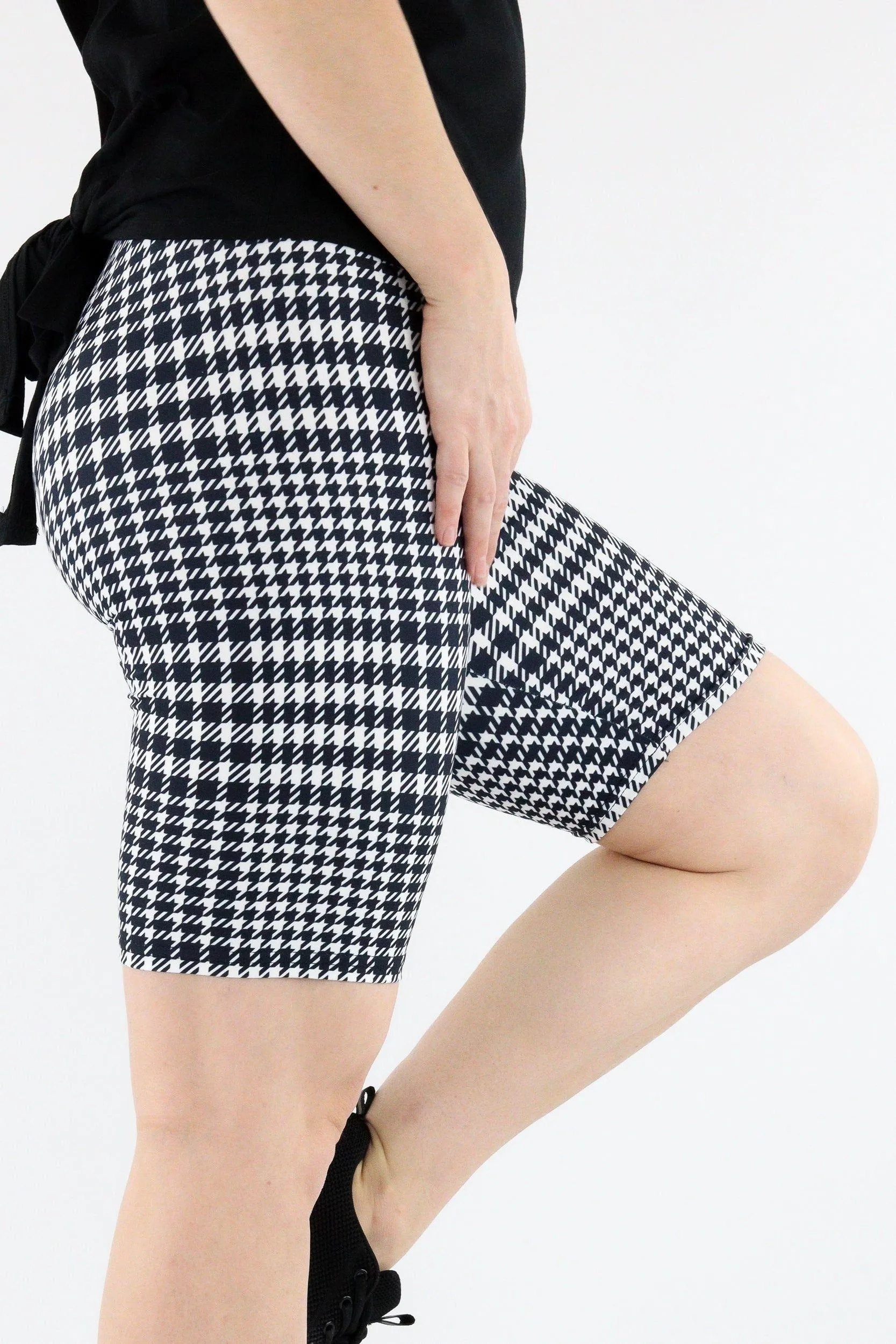 Houndstooth - Casual Long Shorts