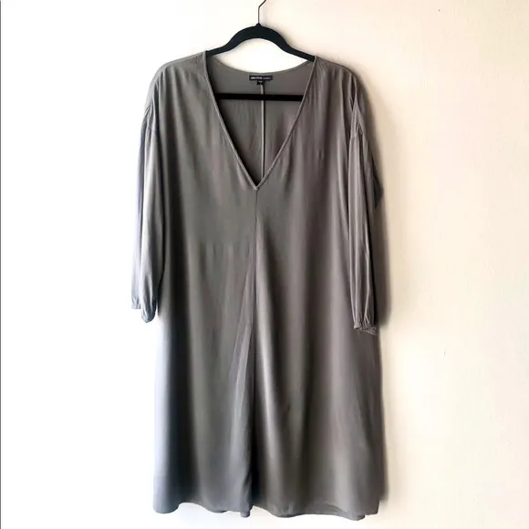 James Peres casual dress