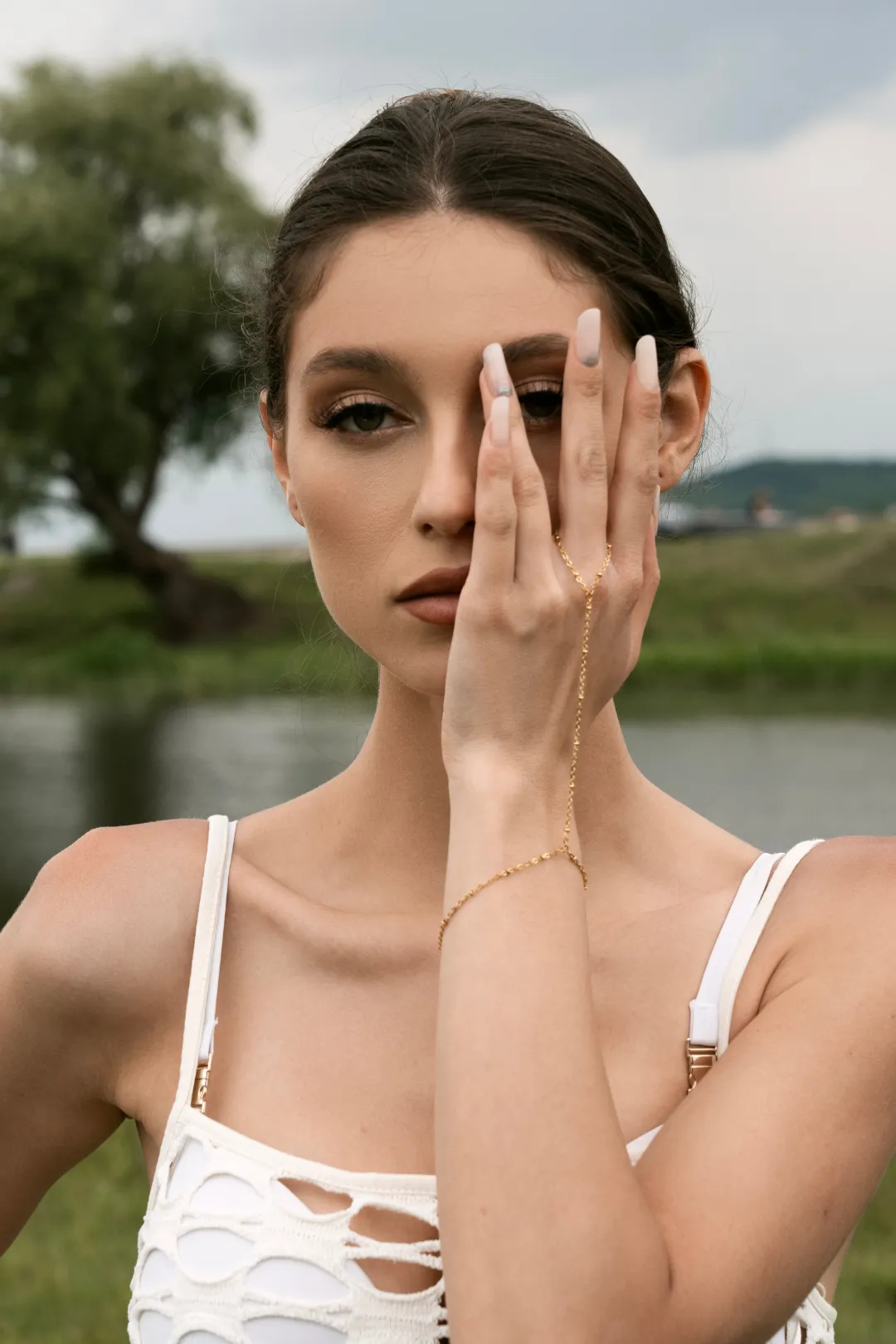 Lily Gold Hand Chain