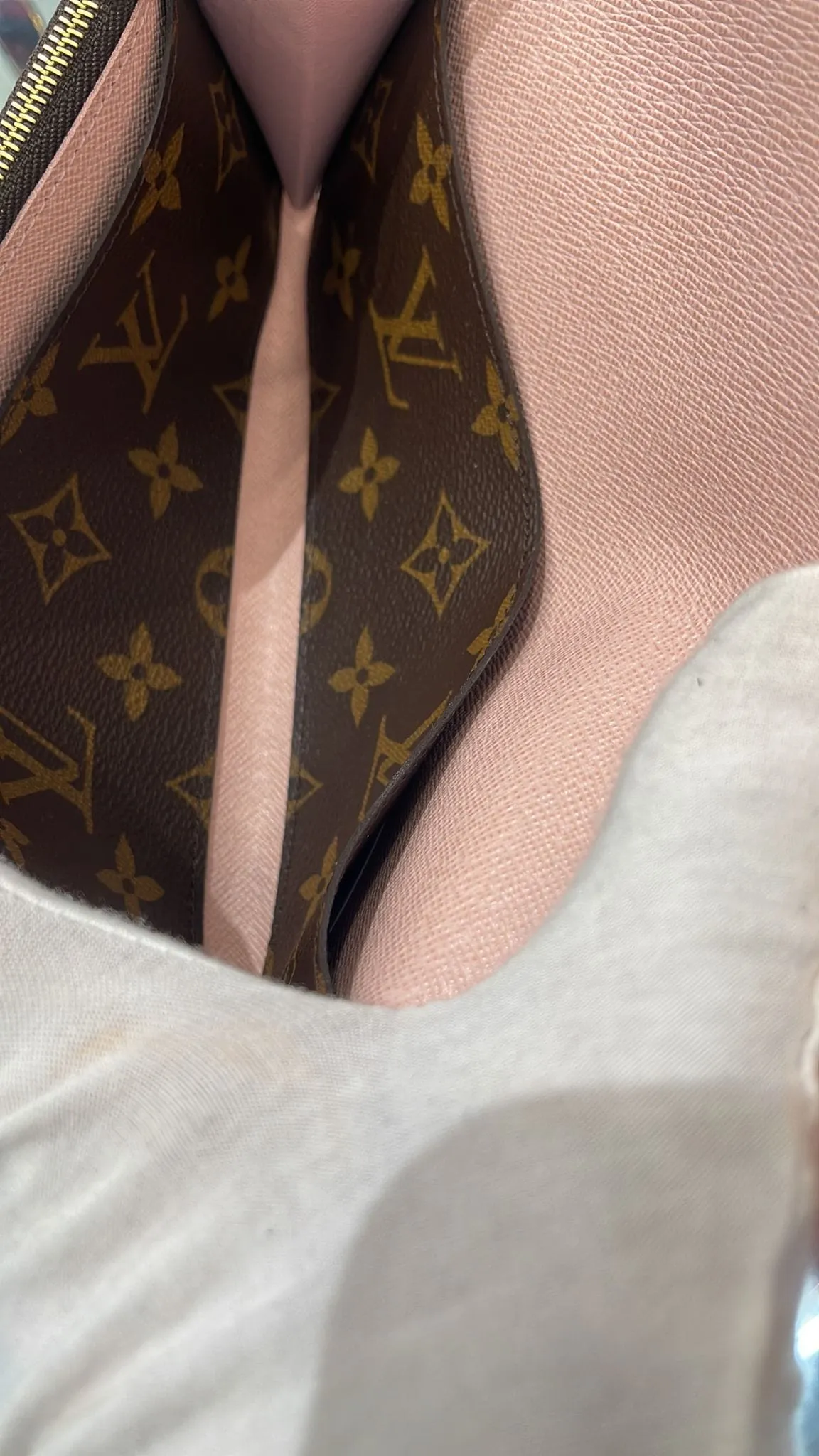 LOUIS VUITTON Emilie Monogram Canvas Wallet Rose Ballerine
