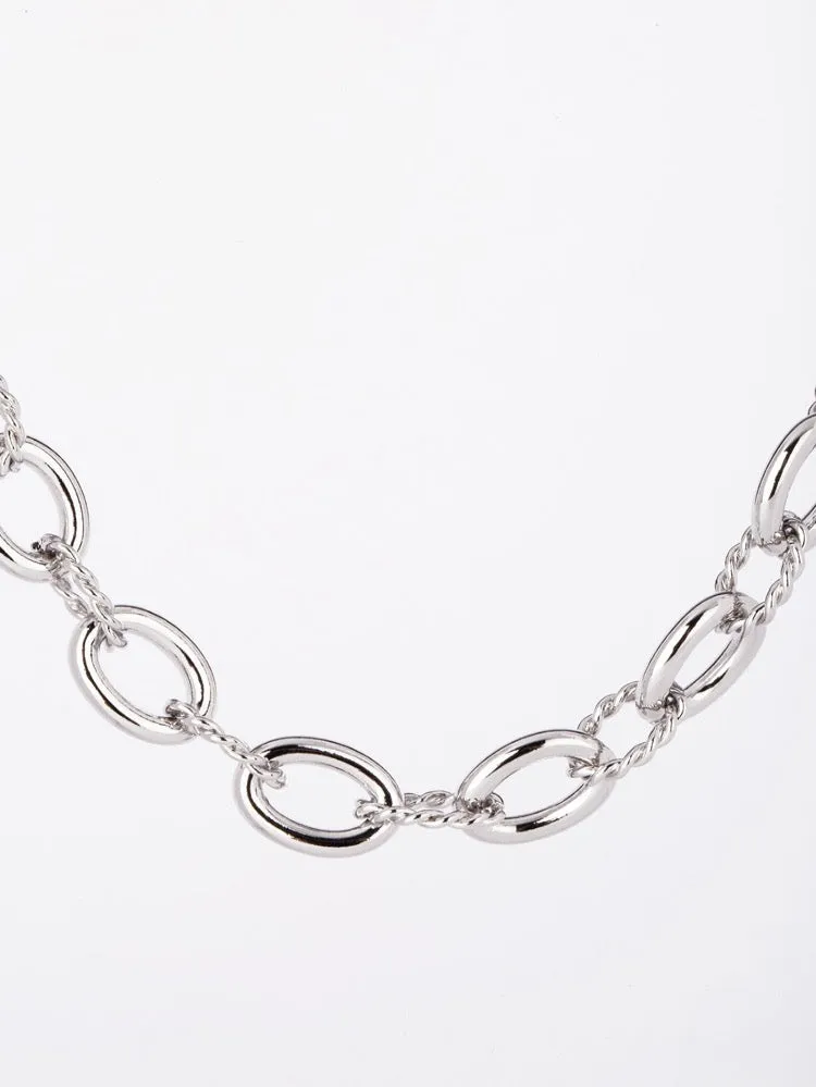 Lucia Bold Chain Necklace