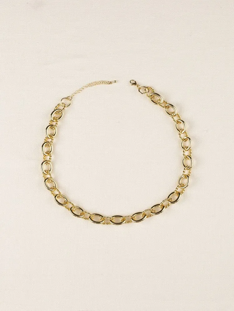 Lucia Bold Chain Necklace