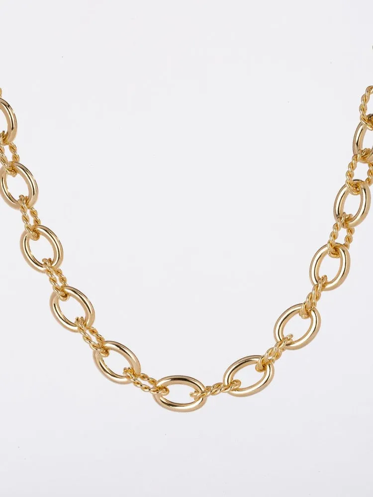 Lucia Bold Chain Necklace