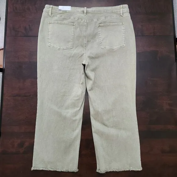 NWT Chico's High Rise Straight Leg Ankle Jean Sage Size Chico's 4 US Size 20