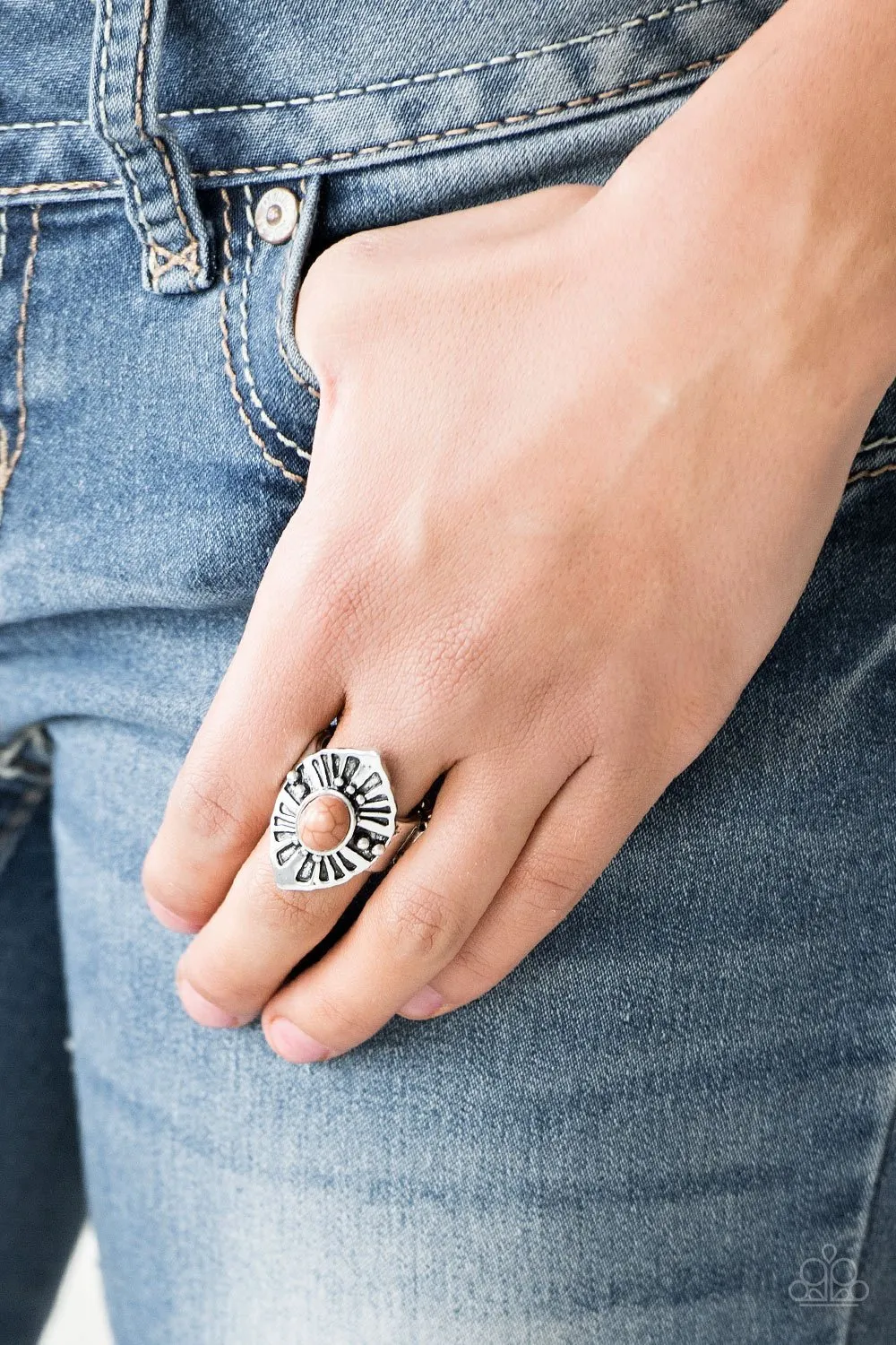 Paparazzi Homestead for the Weekend - Brown Stone Ring