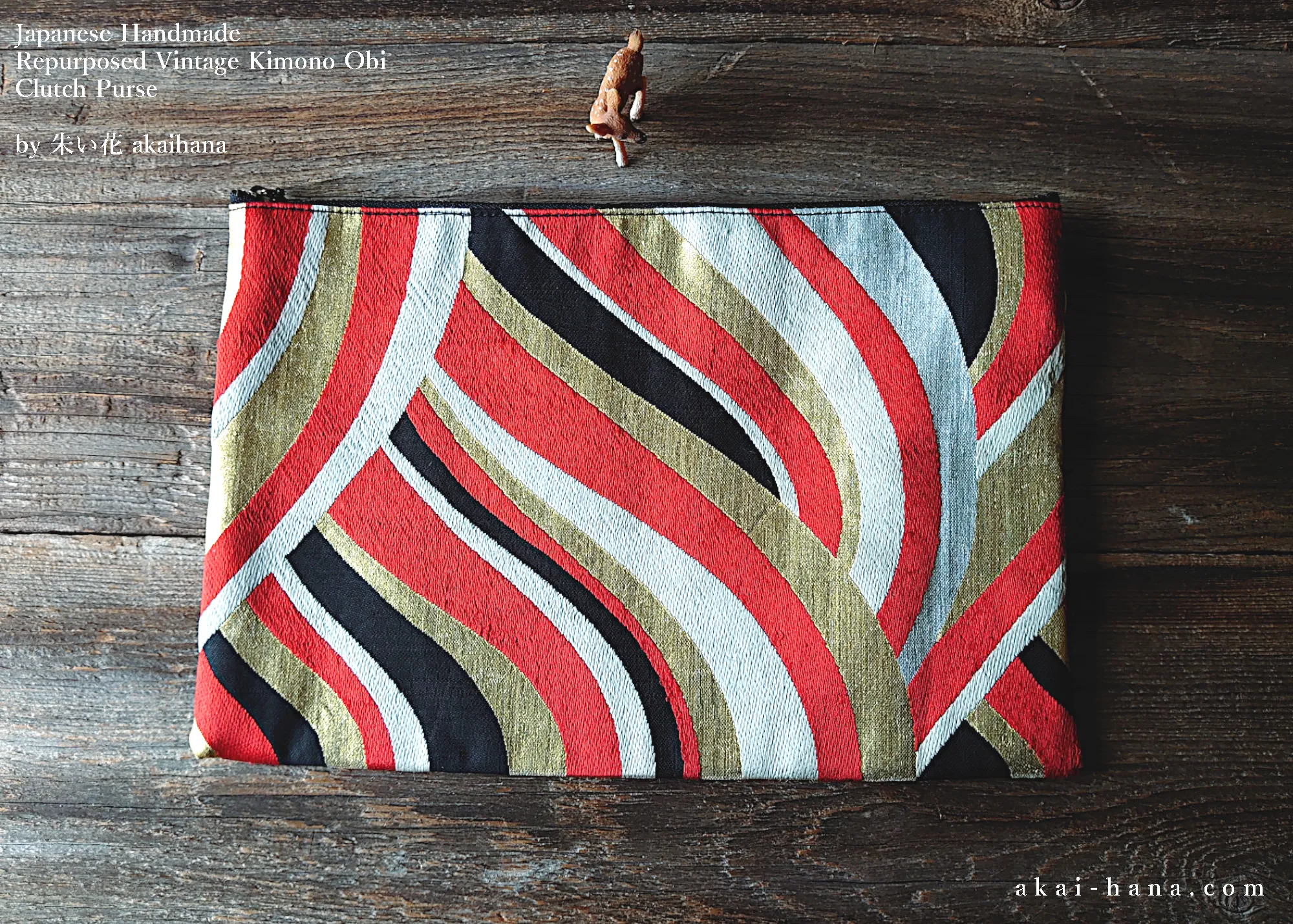 Repurposed Vintage Kimono Obi Clutch, Japanese Handmade z30c0001