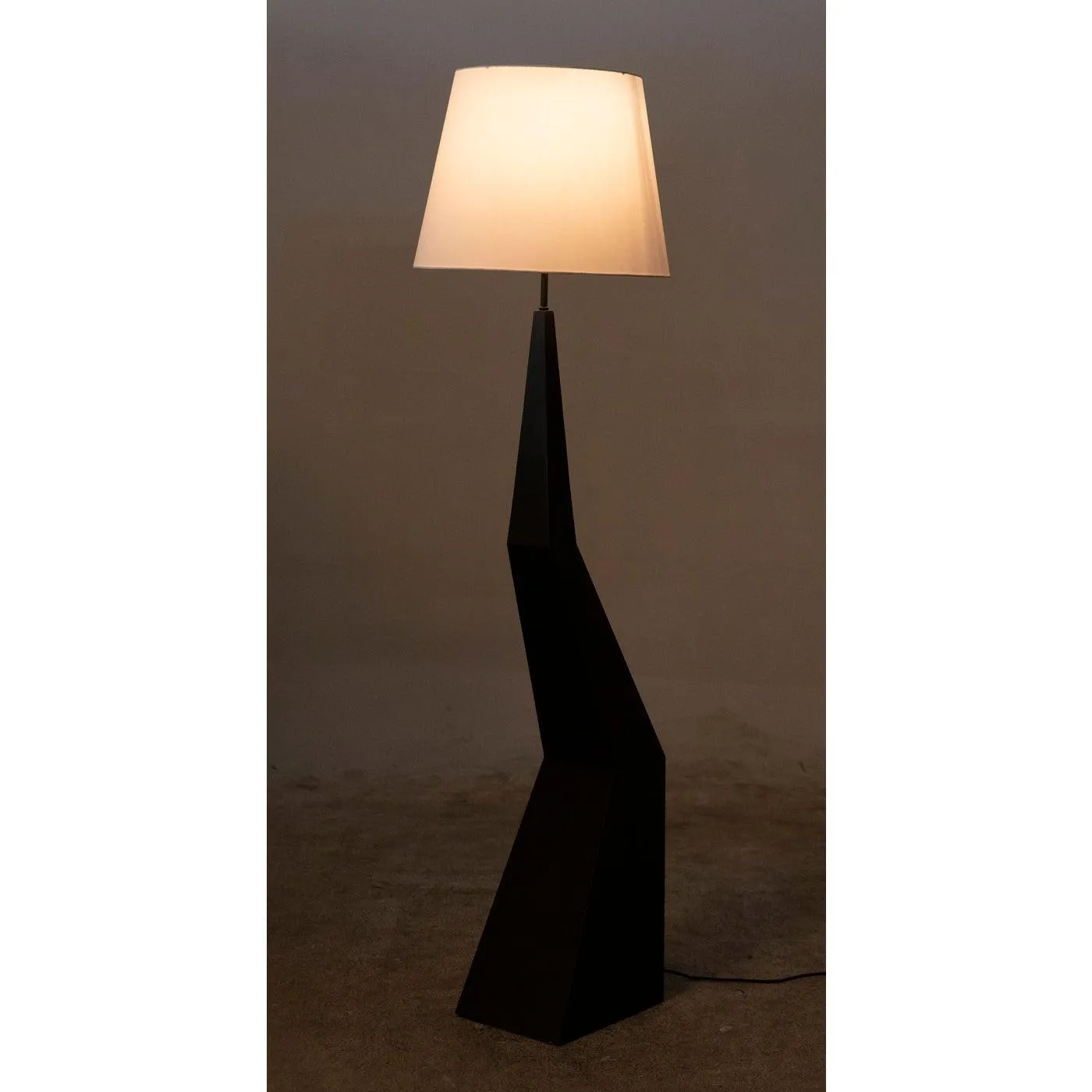 Rhombus Floor Lamp with Shade, Black Metal