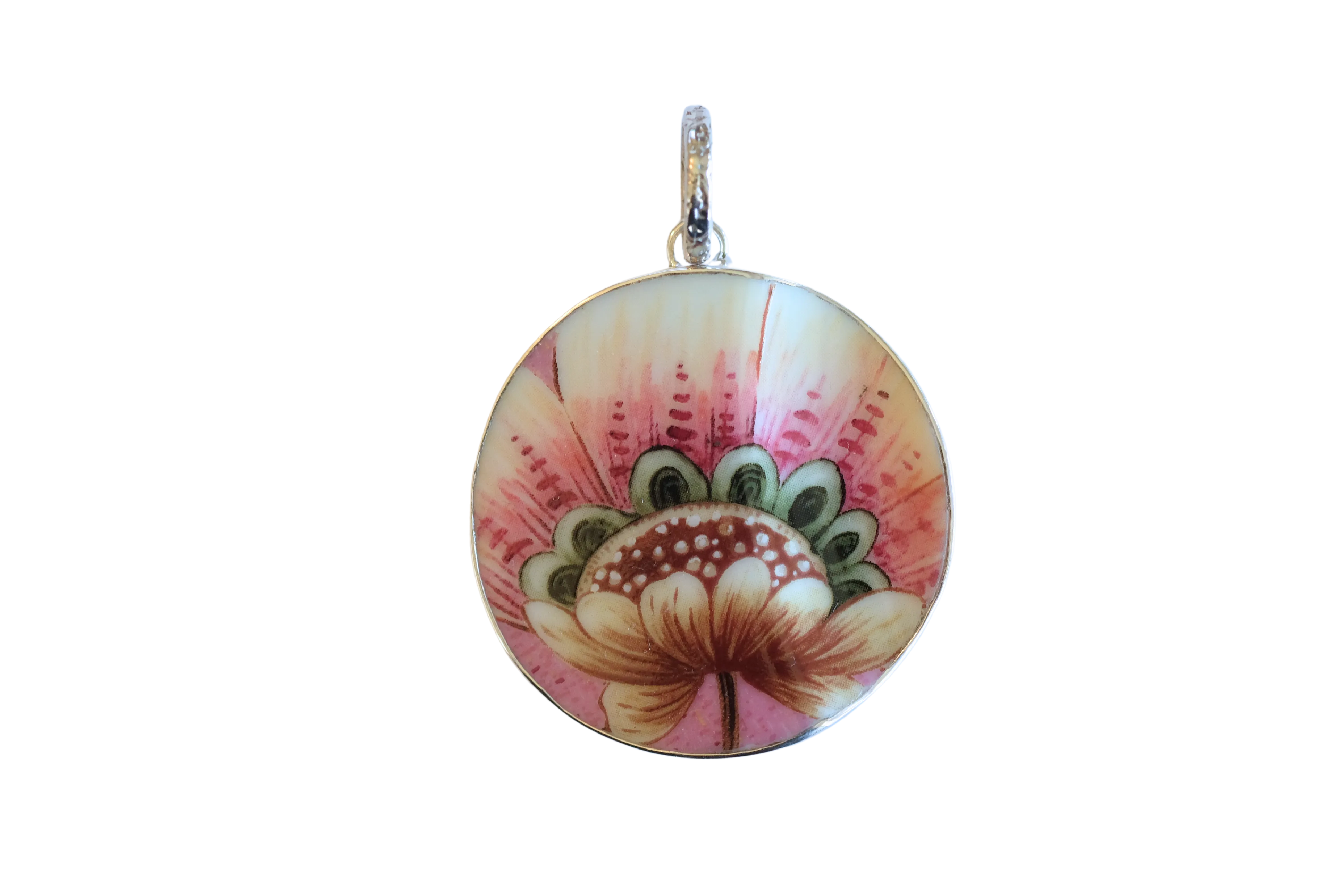 Round Bold Floral Pendant