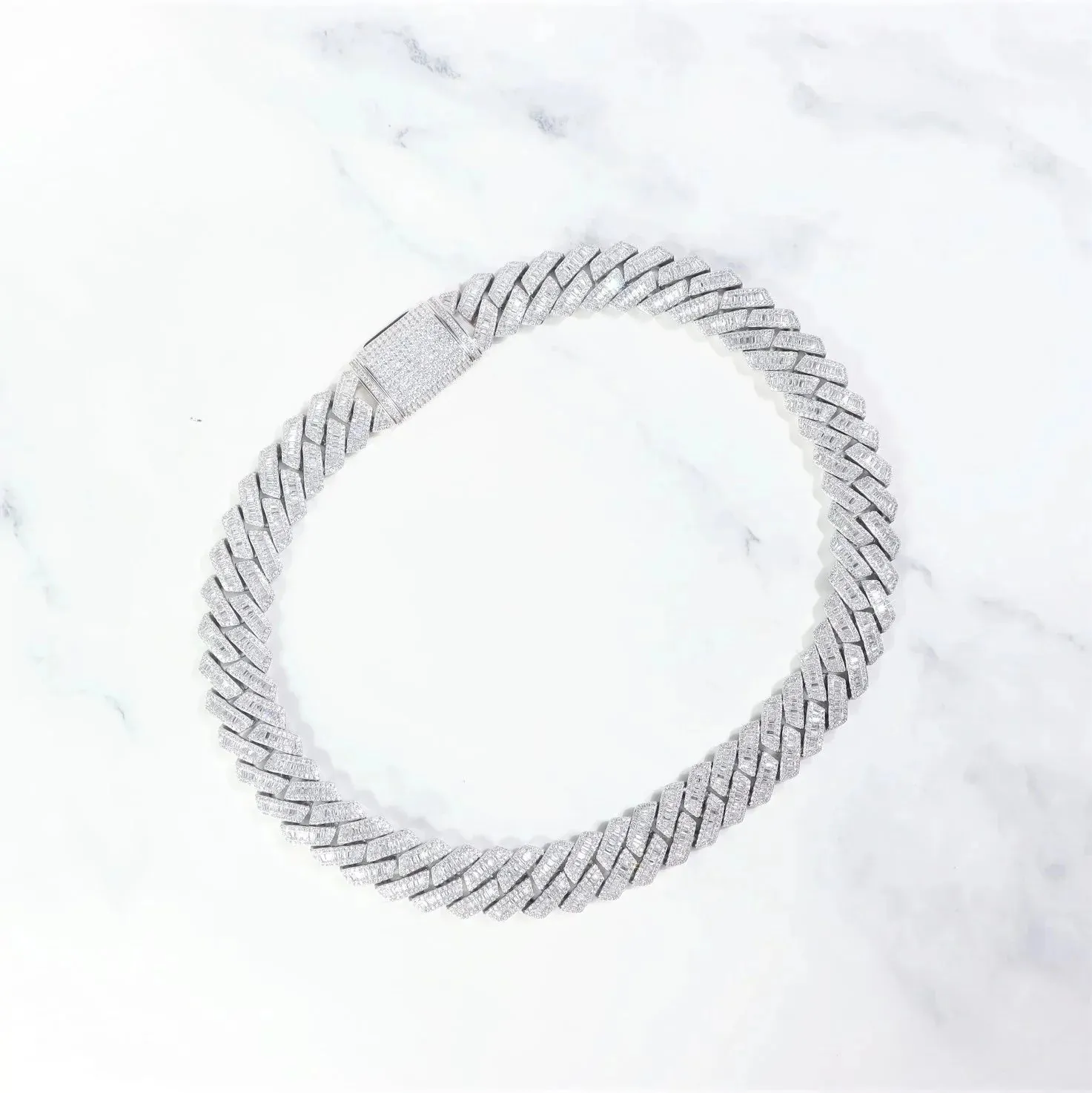 S925 Baguette Moissanite Diamond Cuban Link Chain in White Gold - 16mm