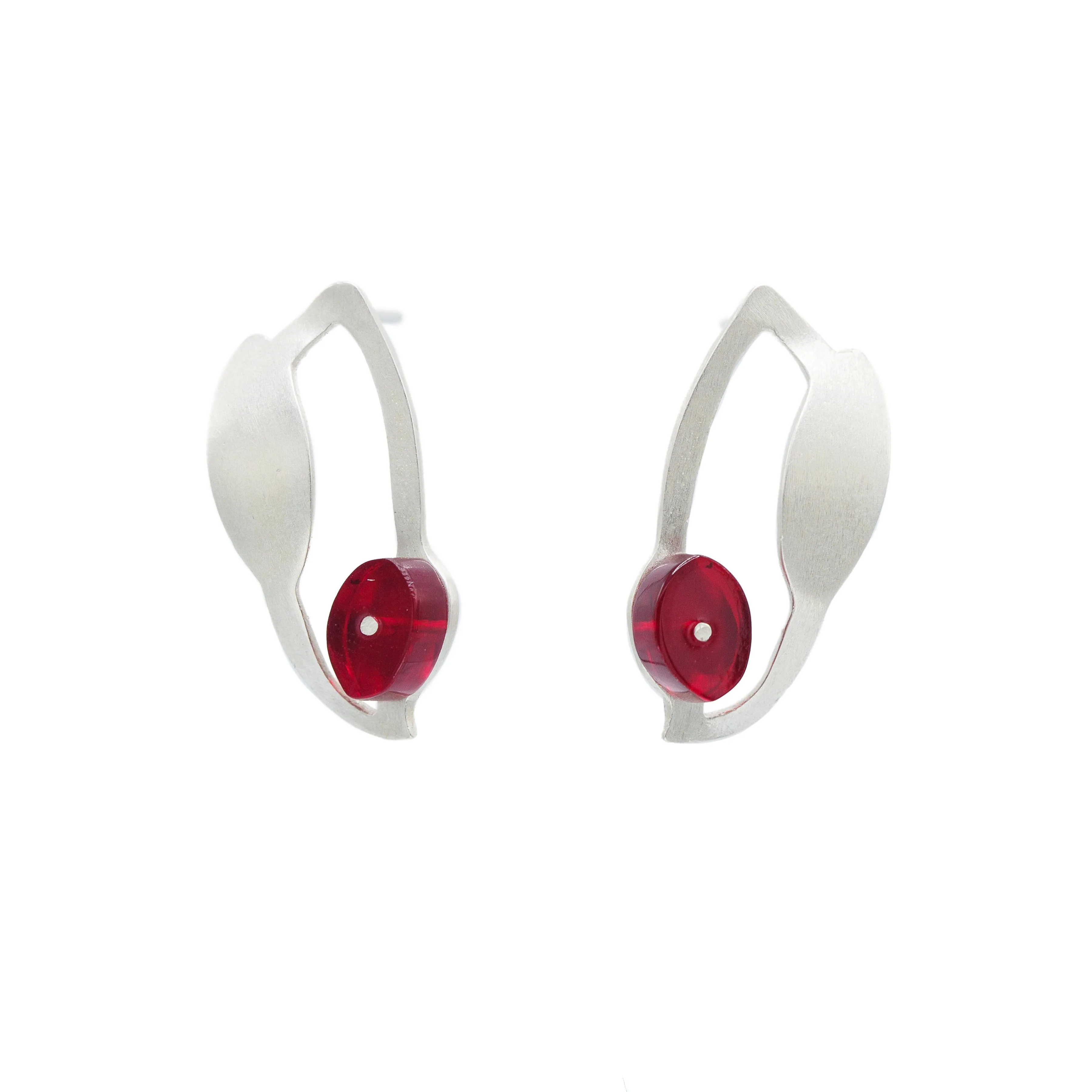 Seaweed Drop Earrings in Brushed Silver