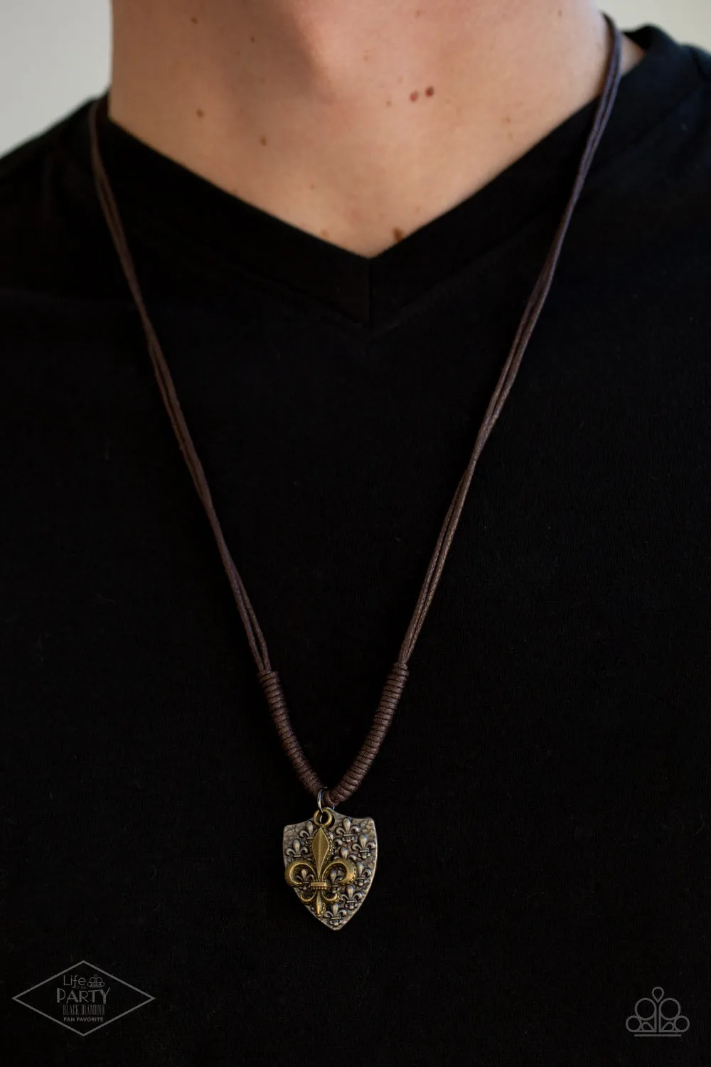 Shielded Simplicity Urban Necklace