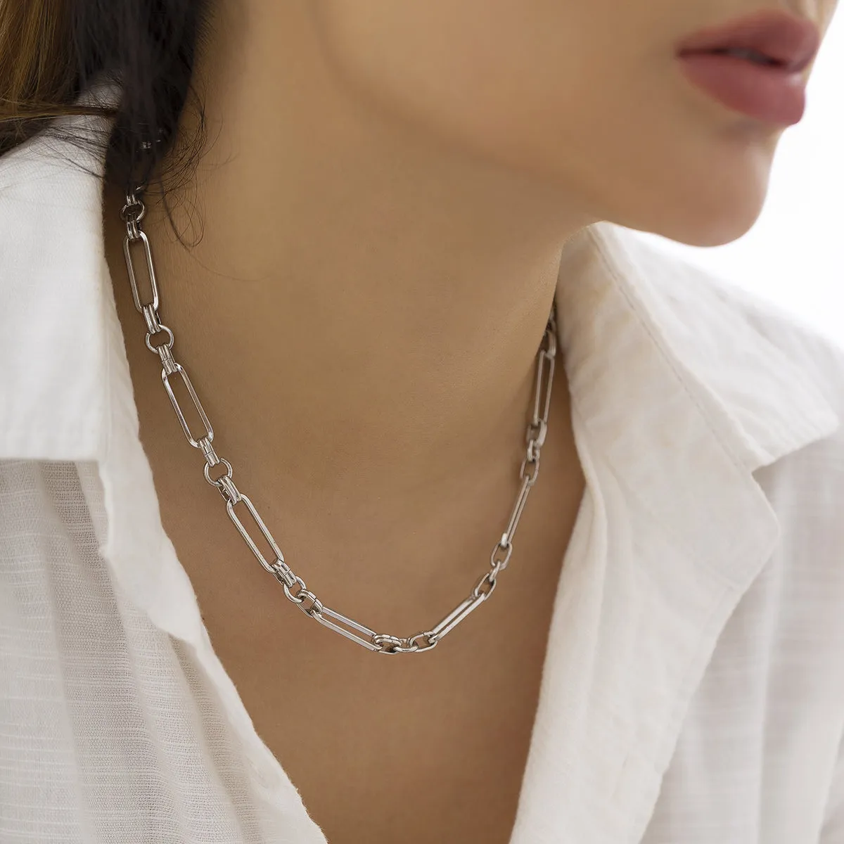 Silver-Plated Open Oval Station Necklace