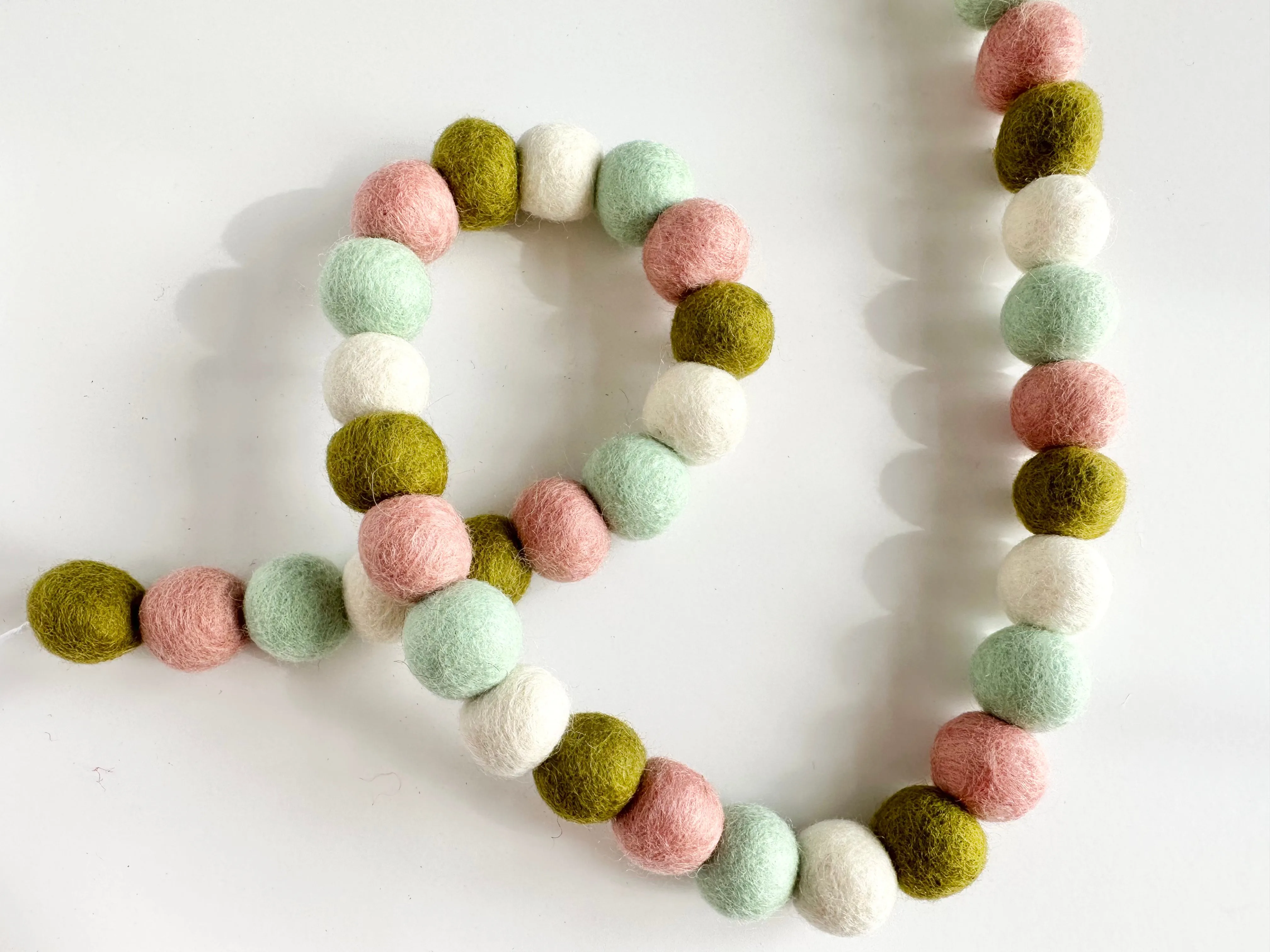 Soft Spring Garland
