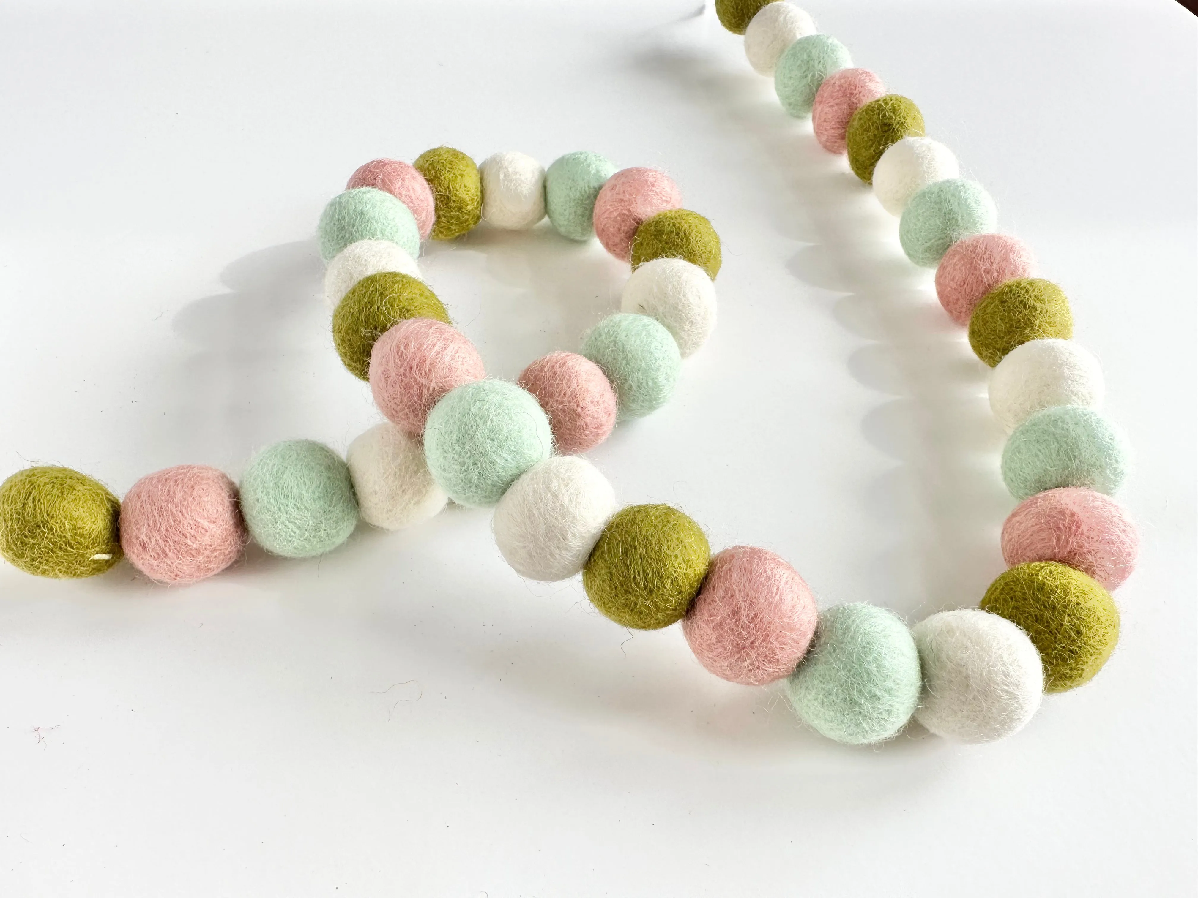 Soft Spring Garland