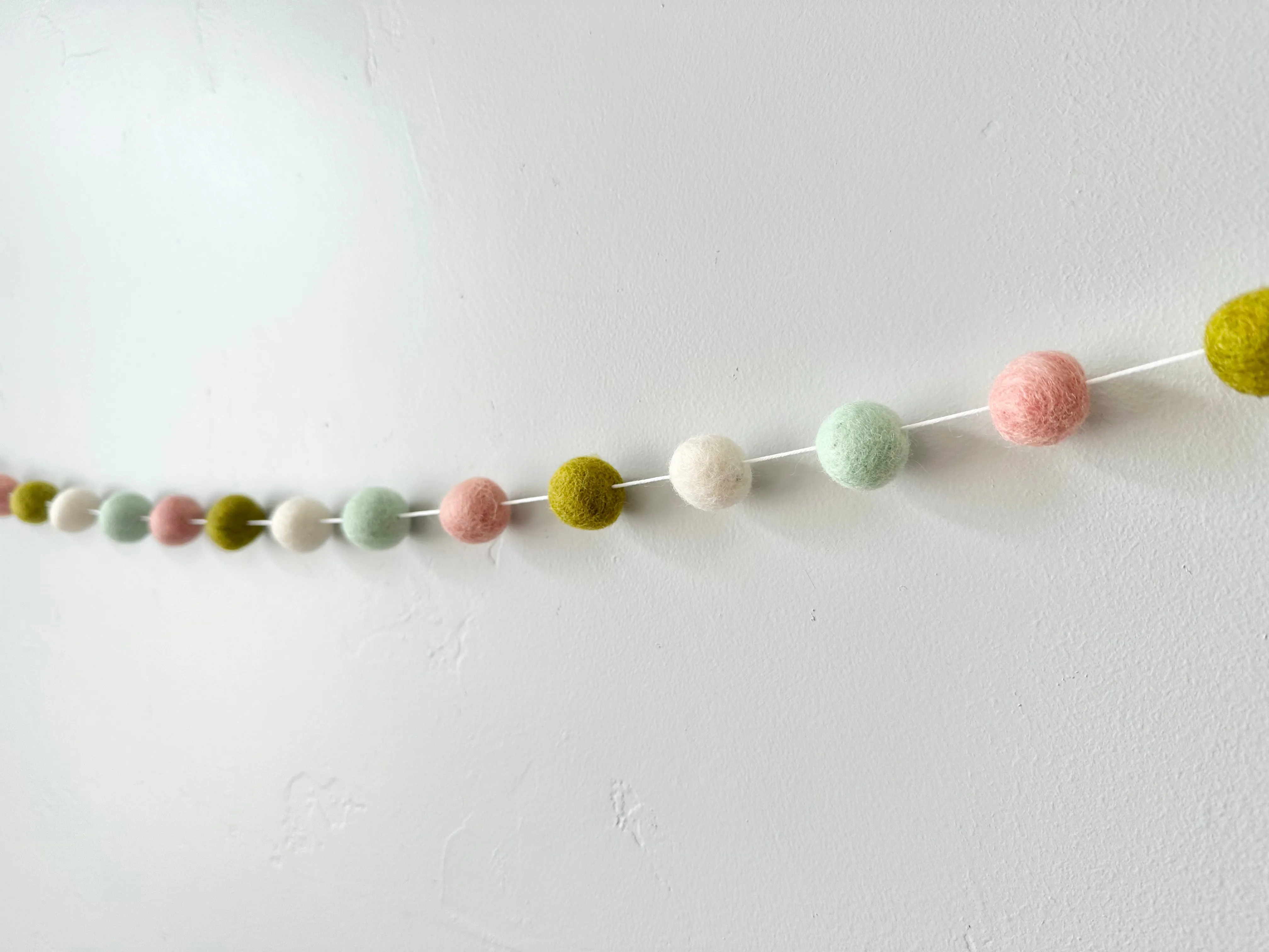 Soft Spring Garland