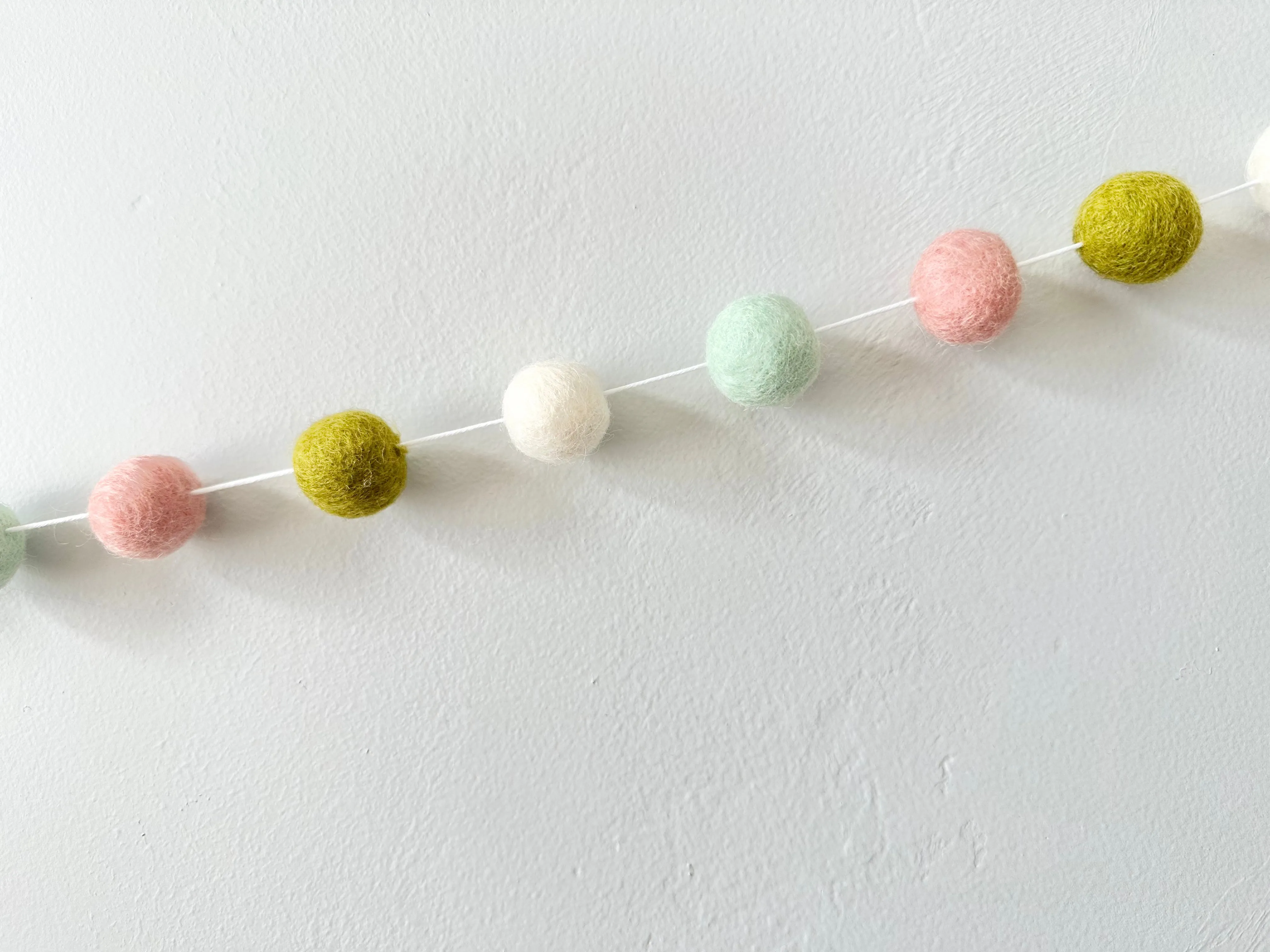 Soft Spring Garland