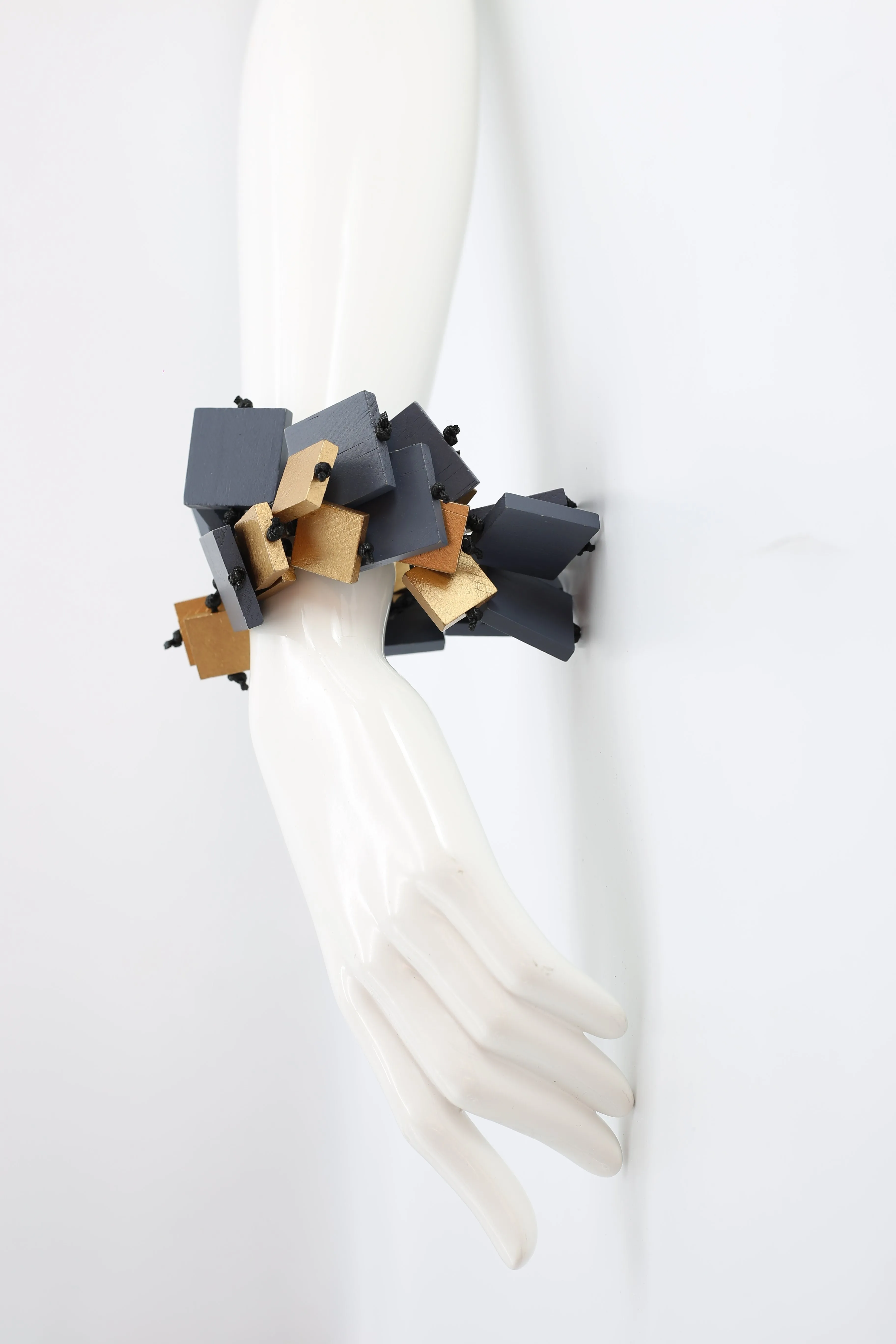 Squares on Elastic Bracelet