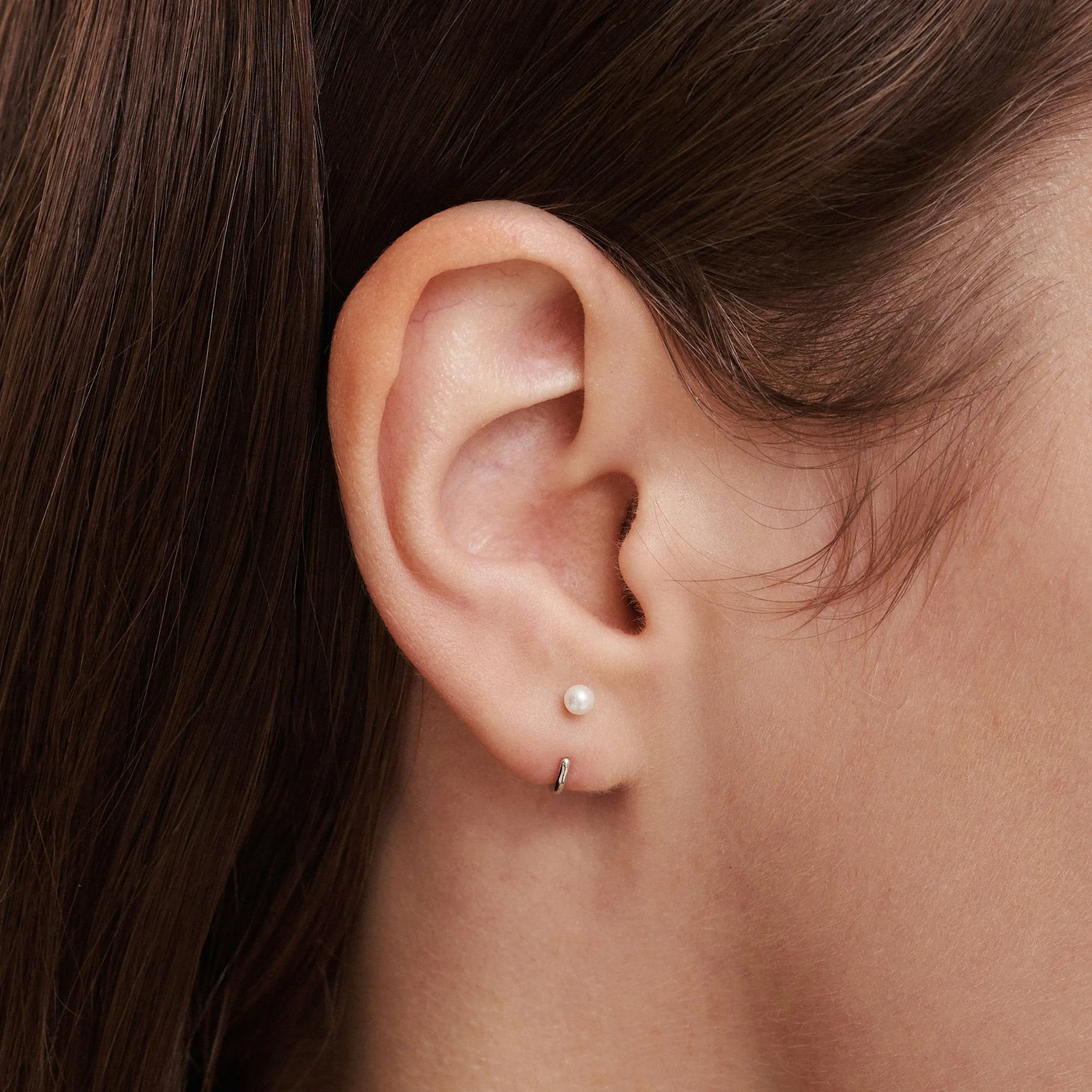 Stay Close Pearl Hoops