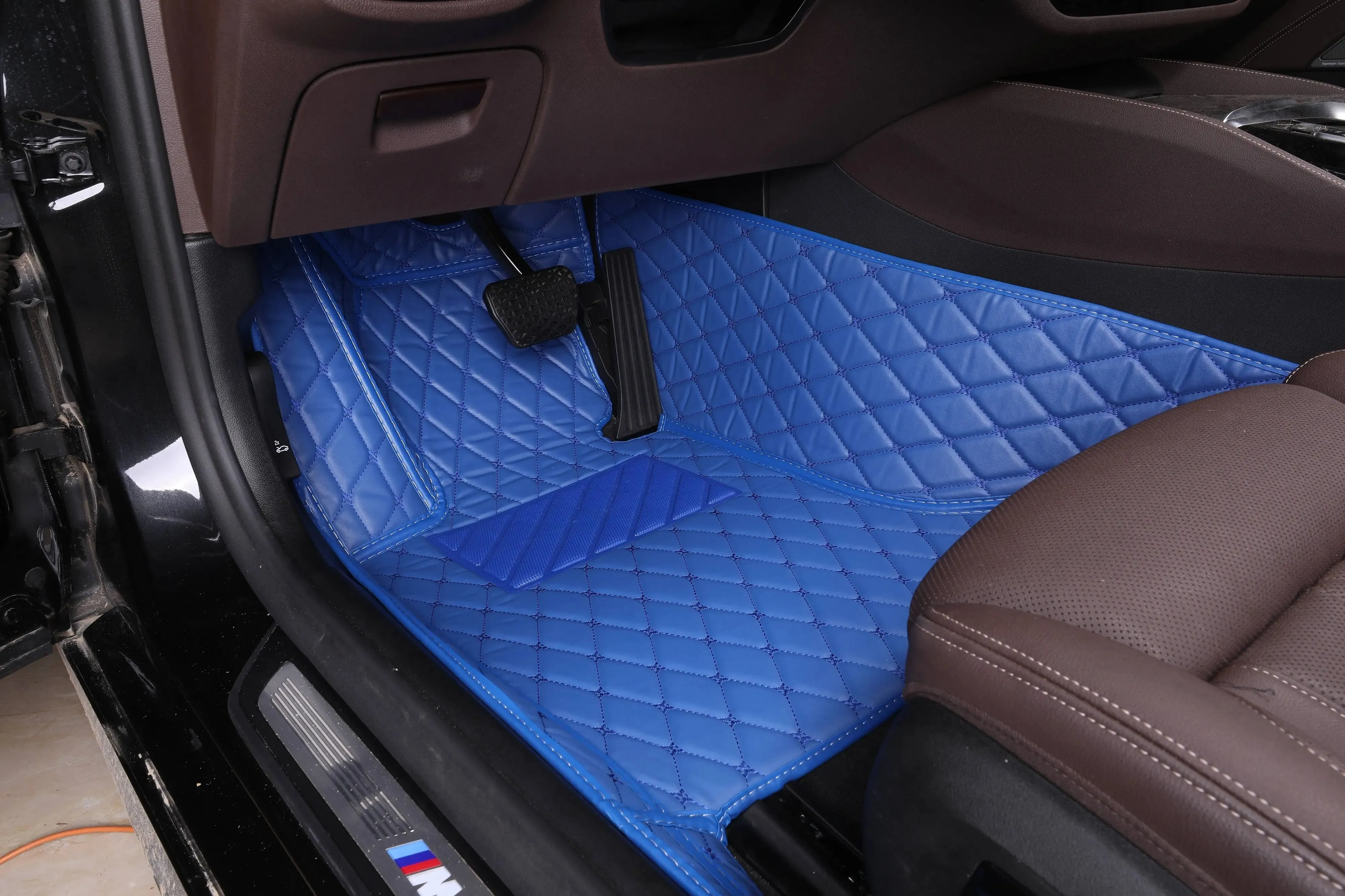 Tapis de Voiture Conducteur Sur-Mesure en 3D