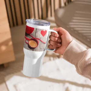 Travel mug for yarn lovers