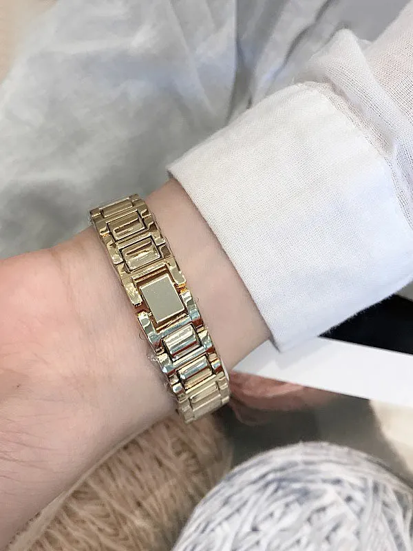 Trendy Diamond Drill Women Chain Watch