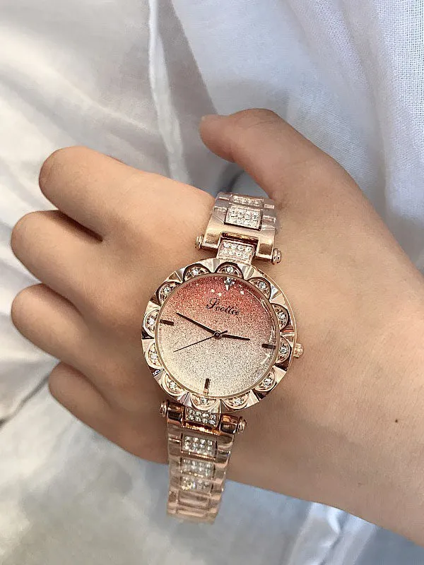 Trendy Diamond Drill Women Chain Watch