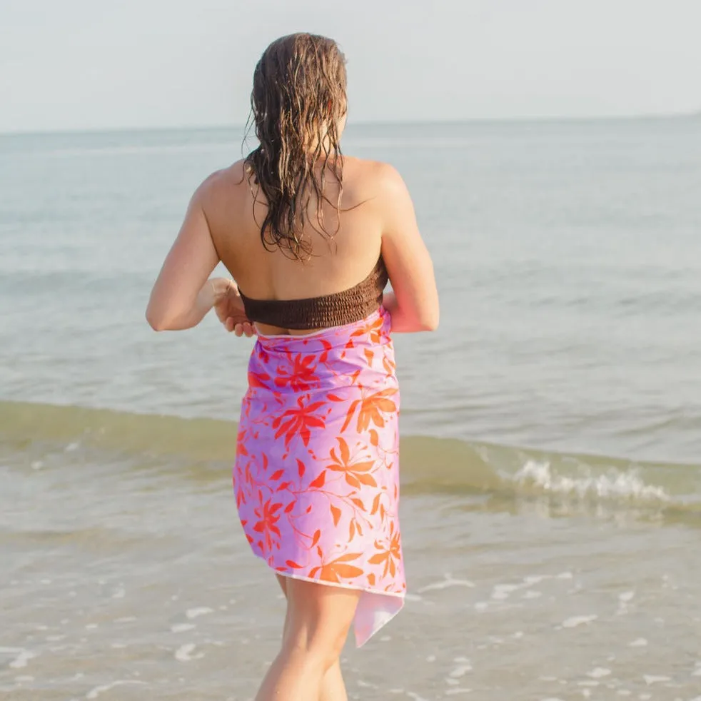 UPF 50  Beach/Pool Towel Full Size (Bold Blooms)