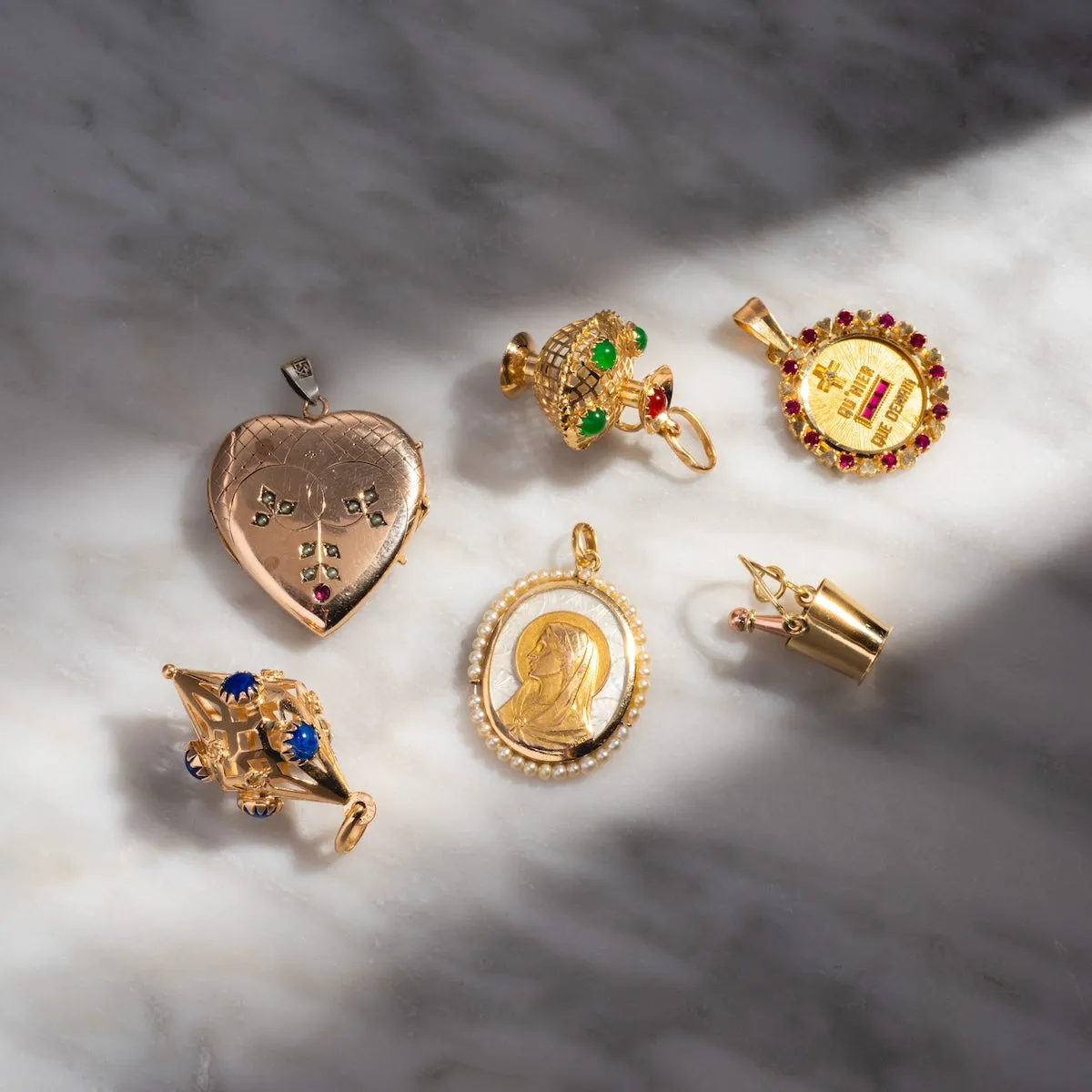 Vintage 10k Bold Etched Heart locket Charm
