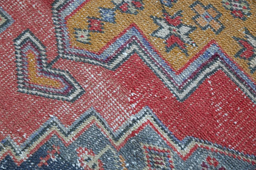 Vintage Turkish Faded Anatolian Rug 4.3ftx8.2ft