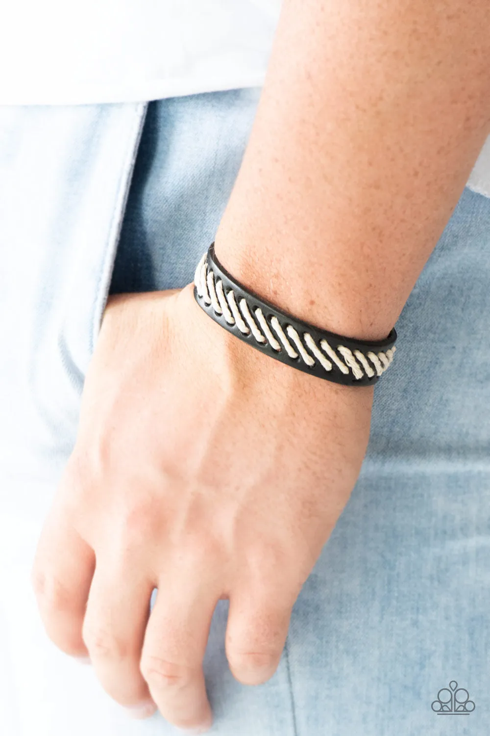 Watch Your BACKPACKER Black Urban Bracelet