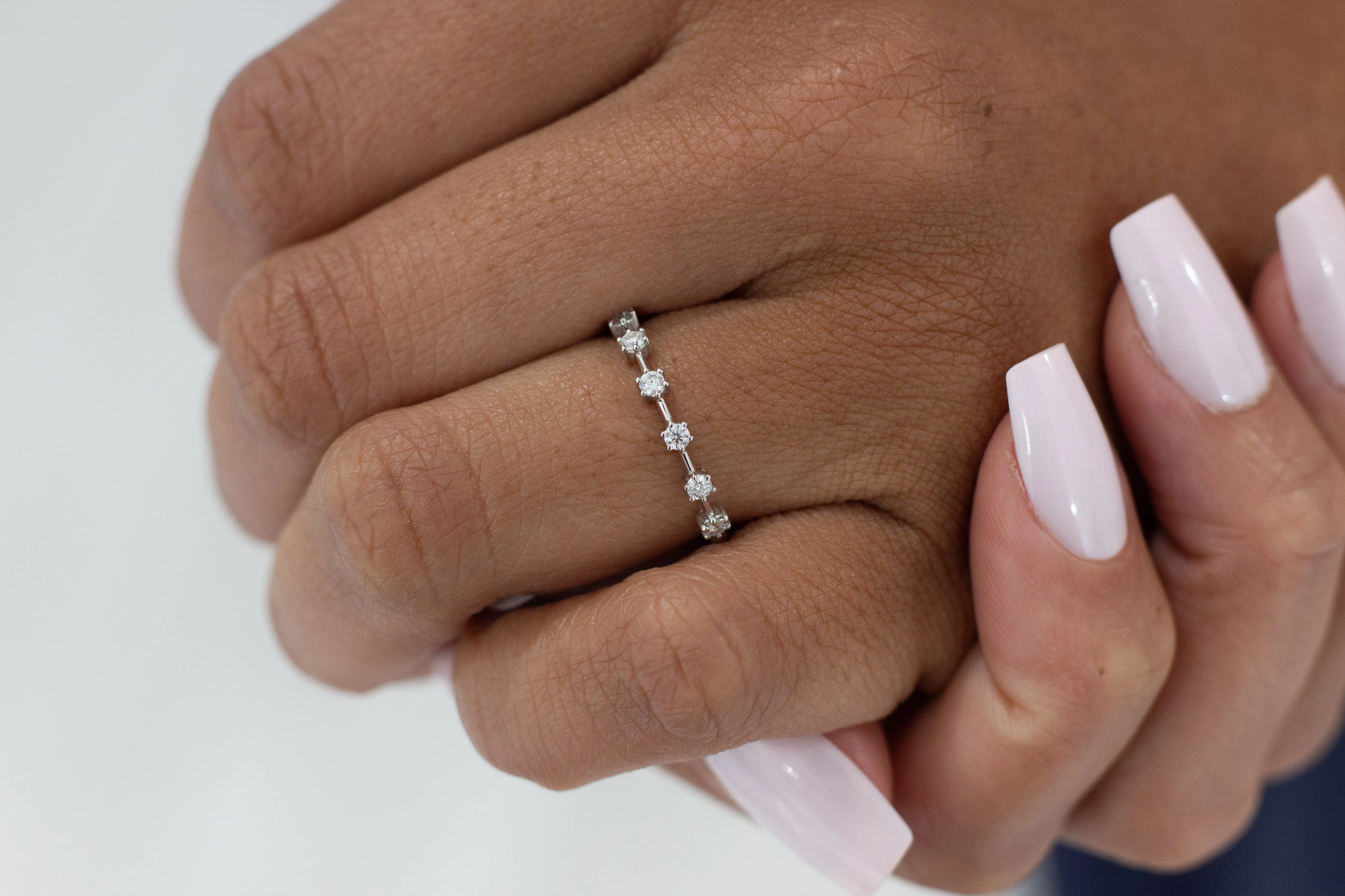 WB0190 ~ DIAMOND BAND